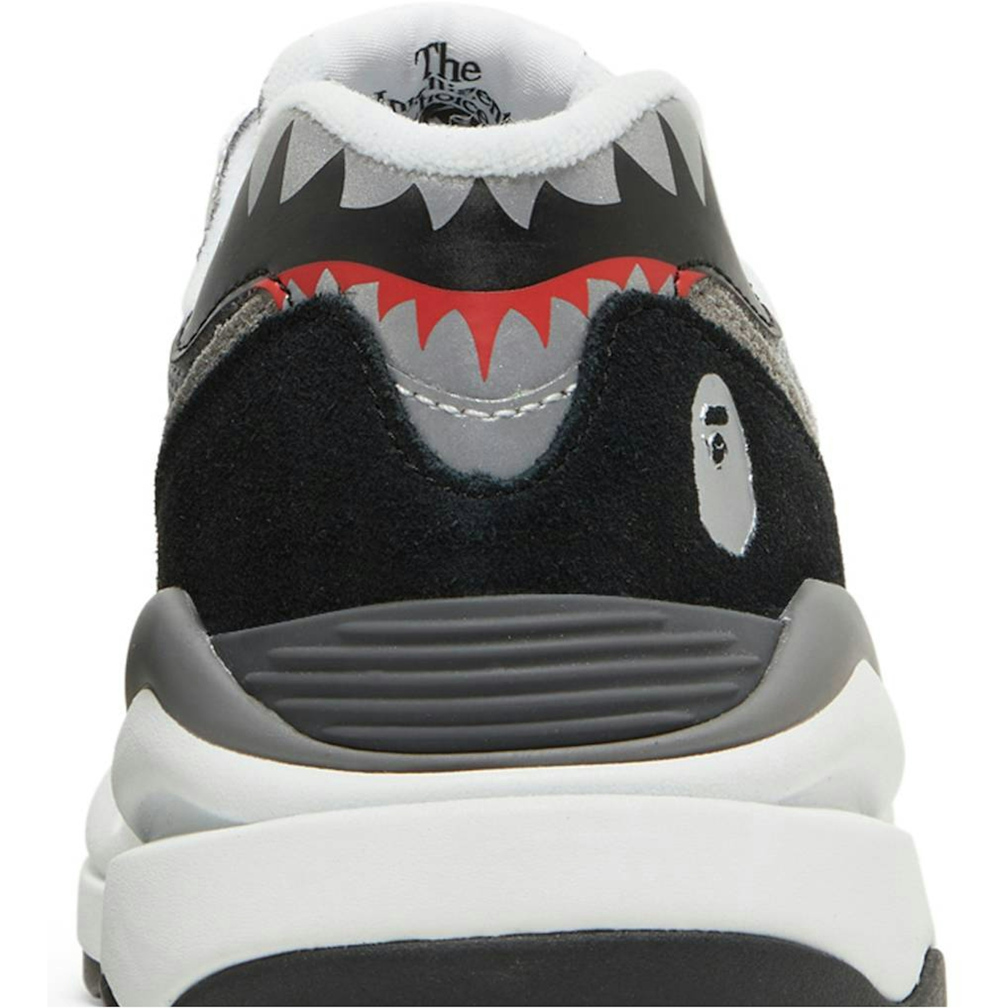 a-bathing-ape-x-new-balance-5740-blackwhitegrey-m5740bap-9hkbt.jpeg