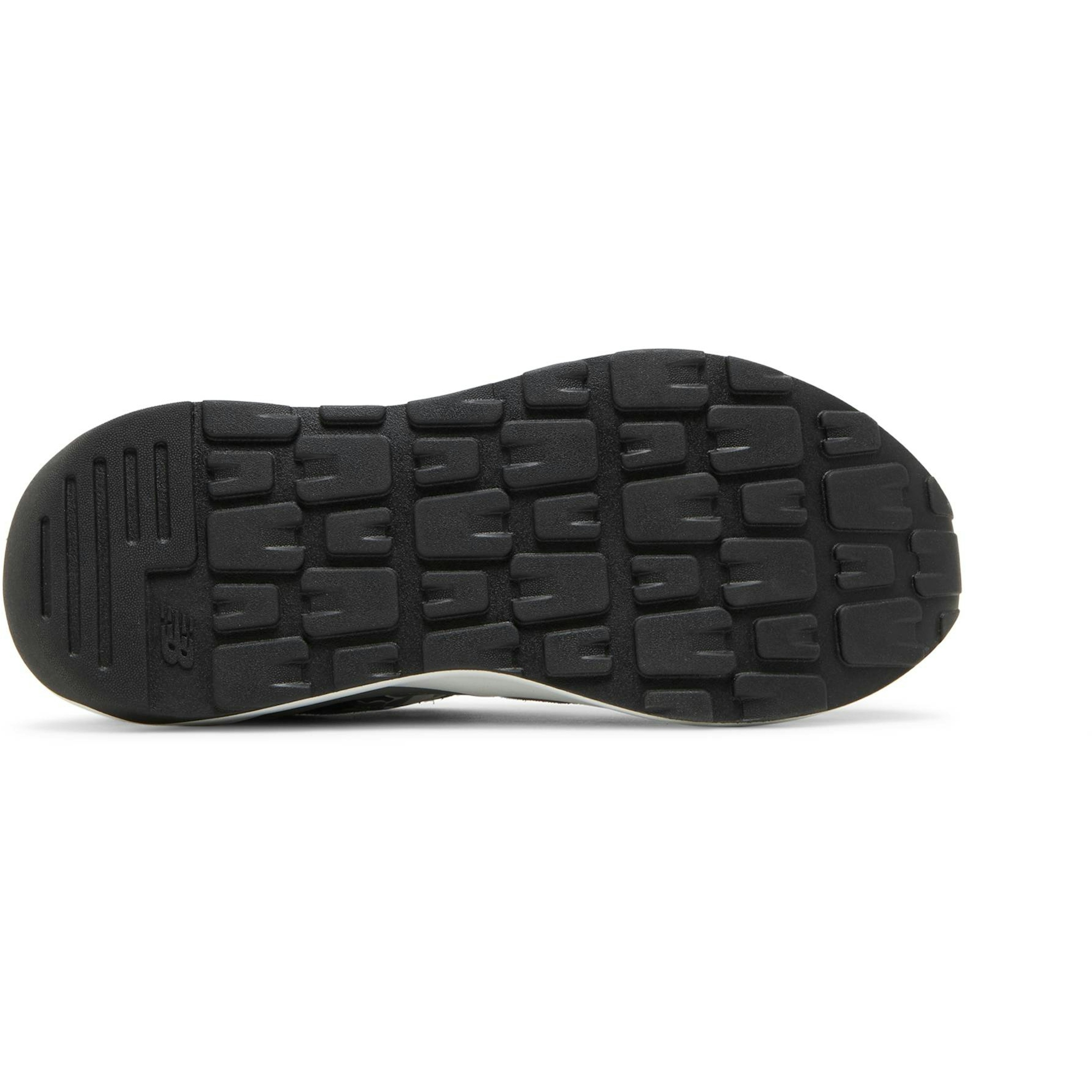 a-bathing-ape-x-new-balance-5740-blackwhitegrey-m5740bap-ckrzc.jpeg