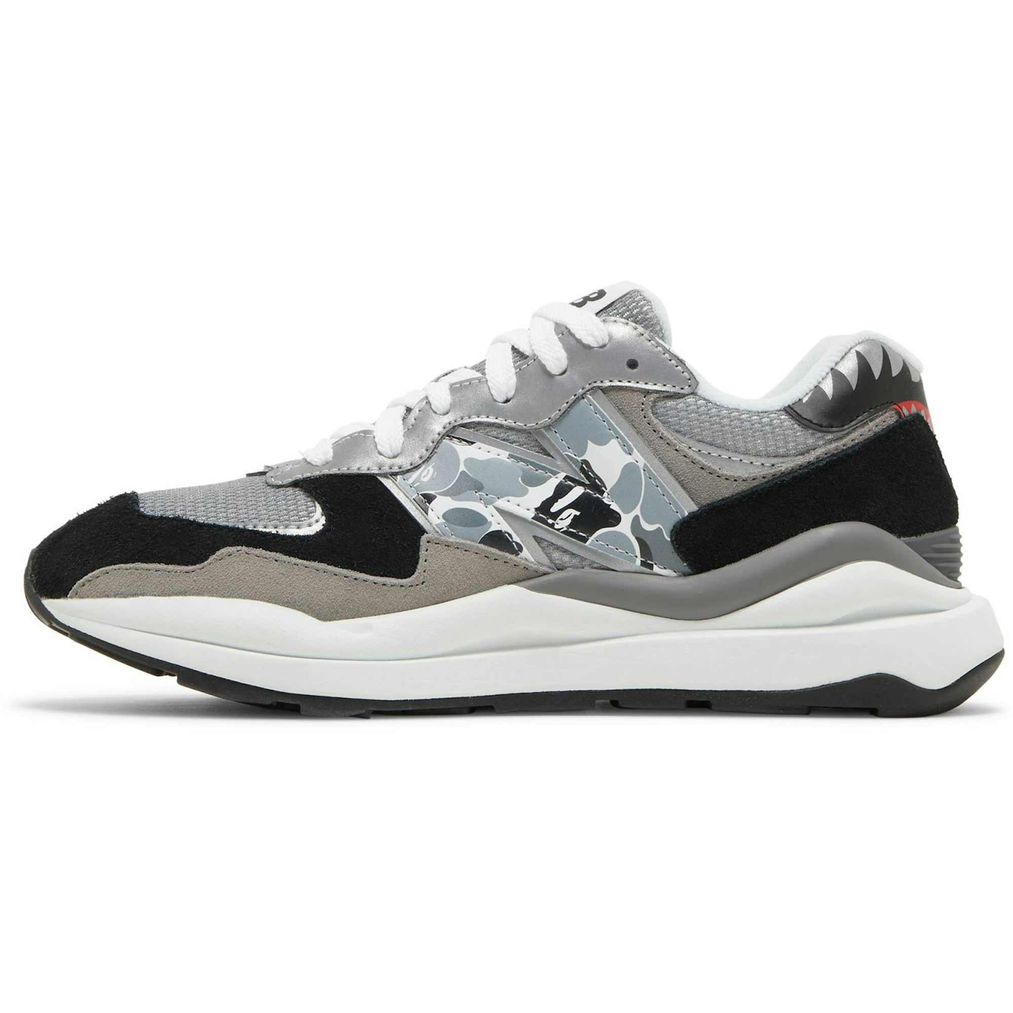a-bathing-ape-x-new-balance-5740-blackwhitegrey-m5740bap-hjtgm.jpeg
