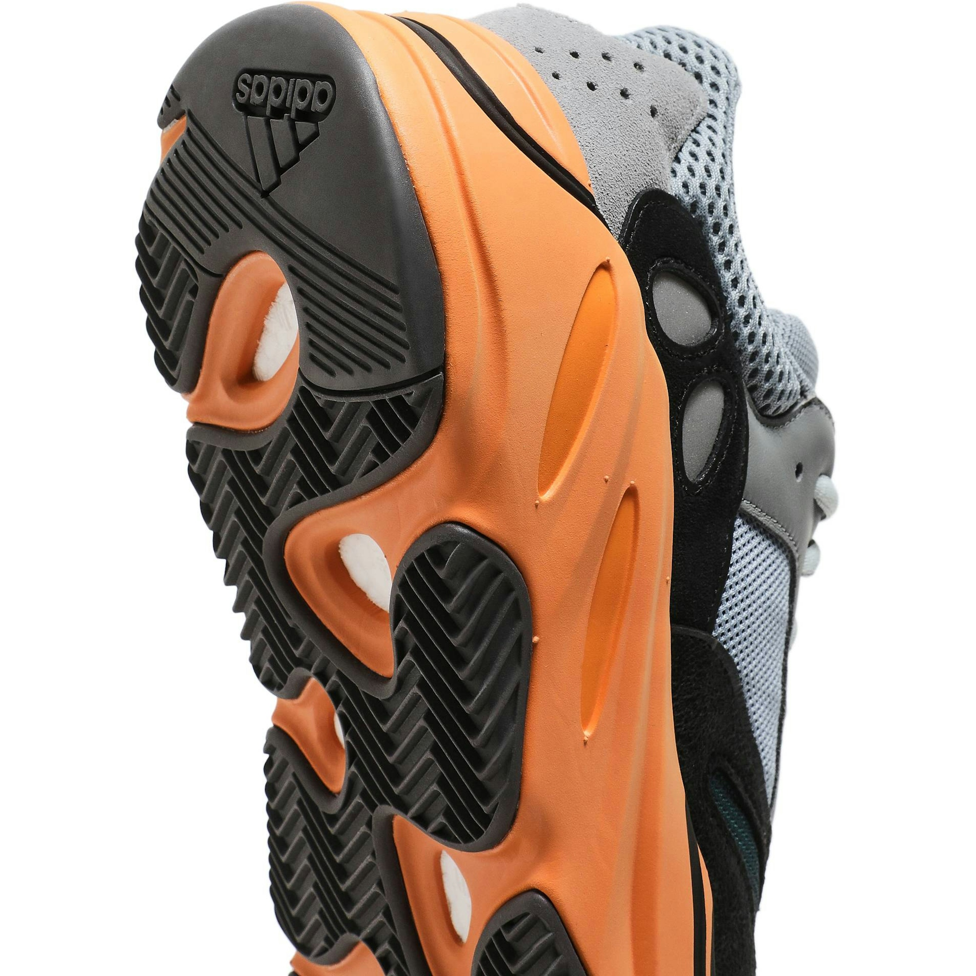adidas-yeezy-boost-700-wash-orange-gw0296-ay9tj.jpeg