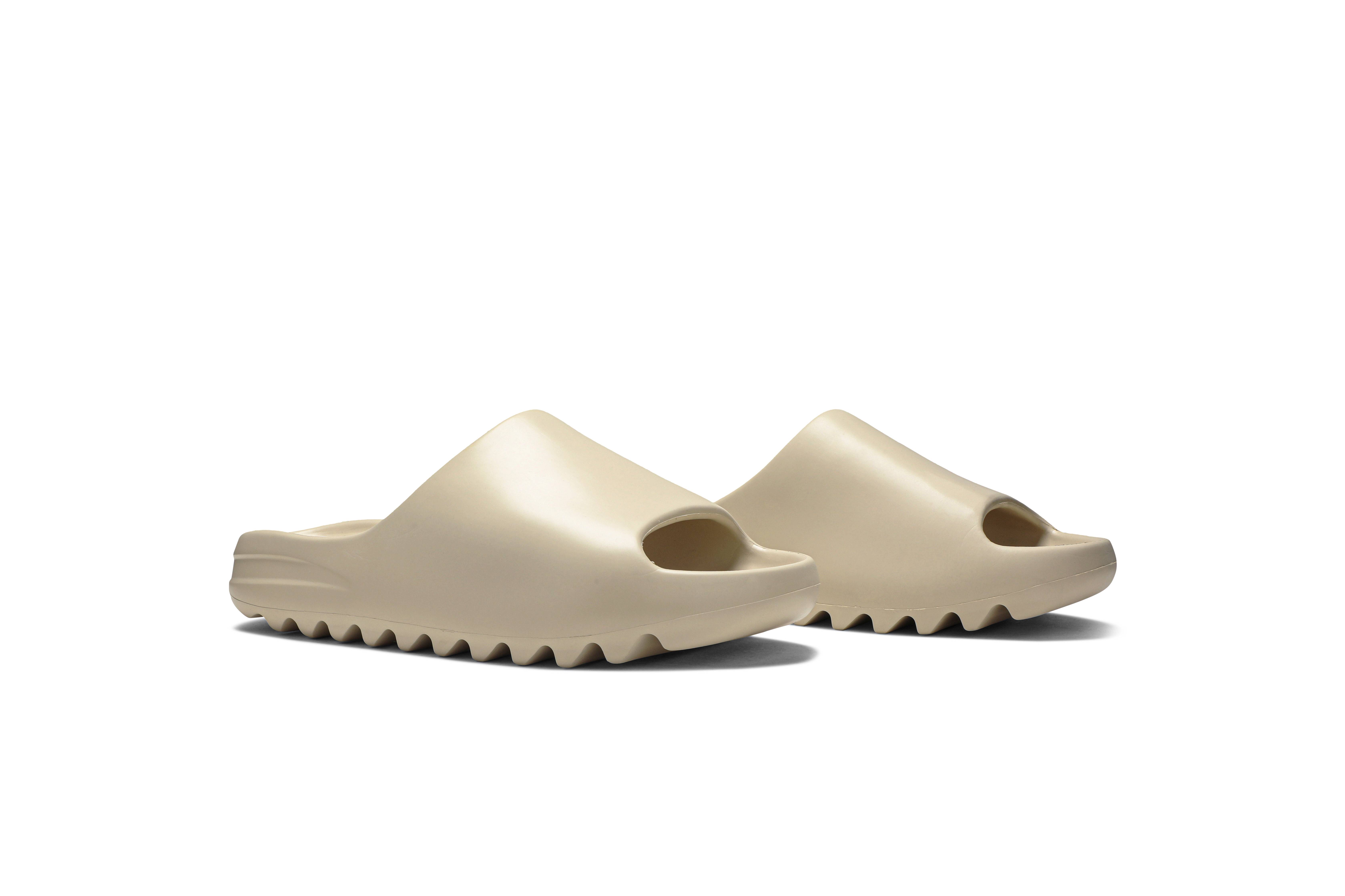 adidas-yeezy-slides-bone-fw6345-nicesnk-nb5al.jpeg
