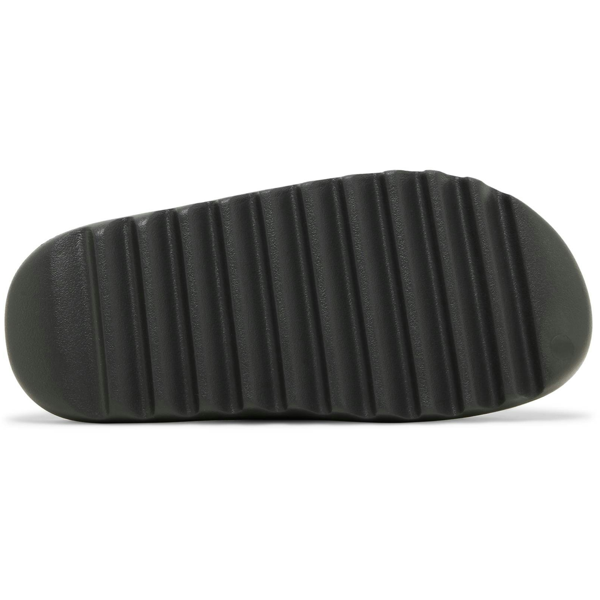 adidas-yeezy-slides-dark-onyx-id5103-aquxs.jpeg