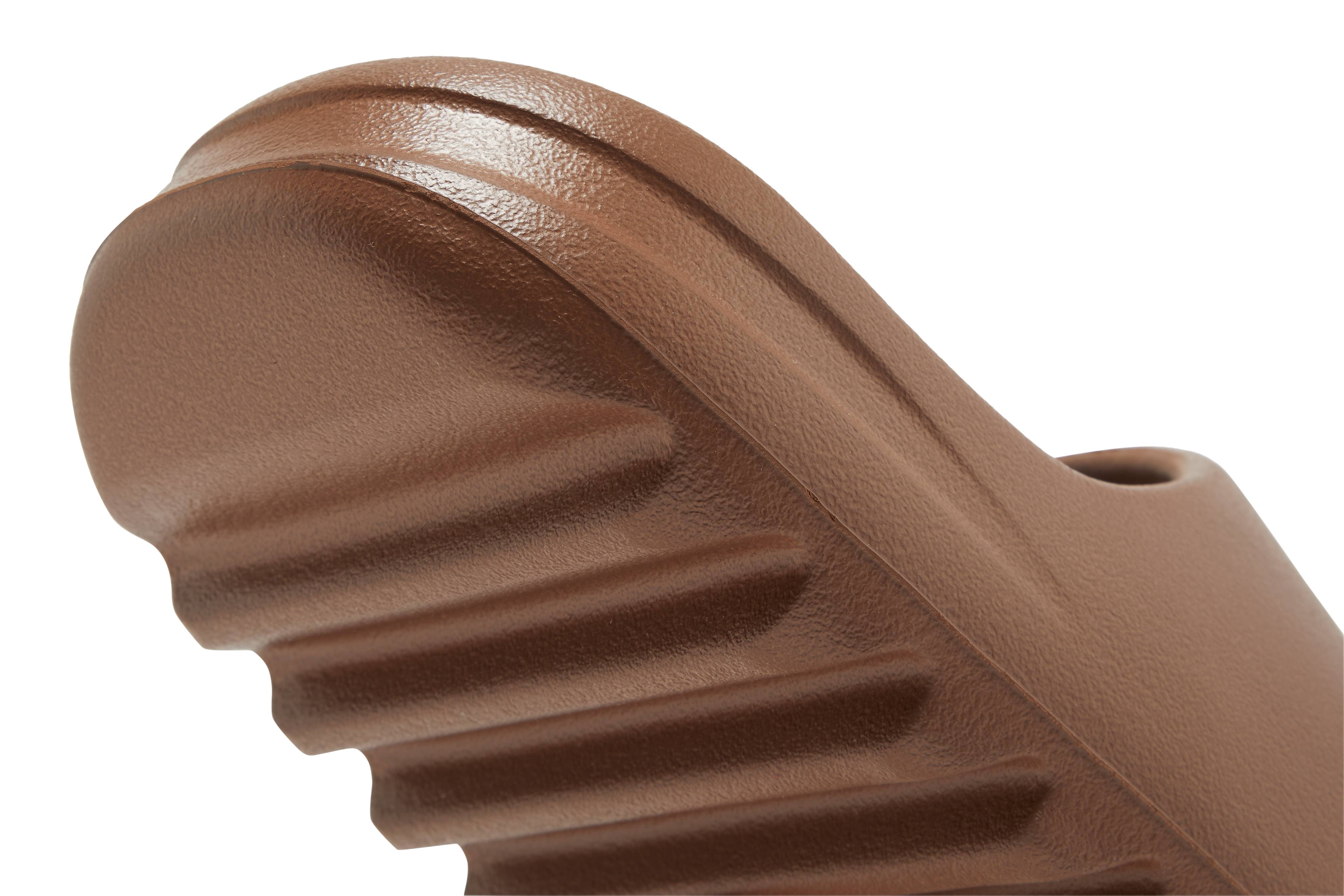 adidas-yeezy-slides-flax-fz5896-jfwef.jpeg