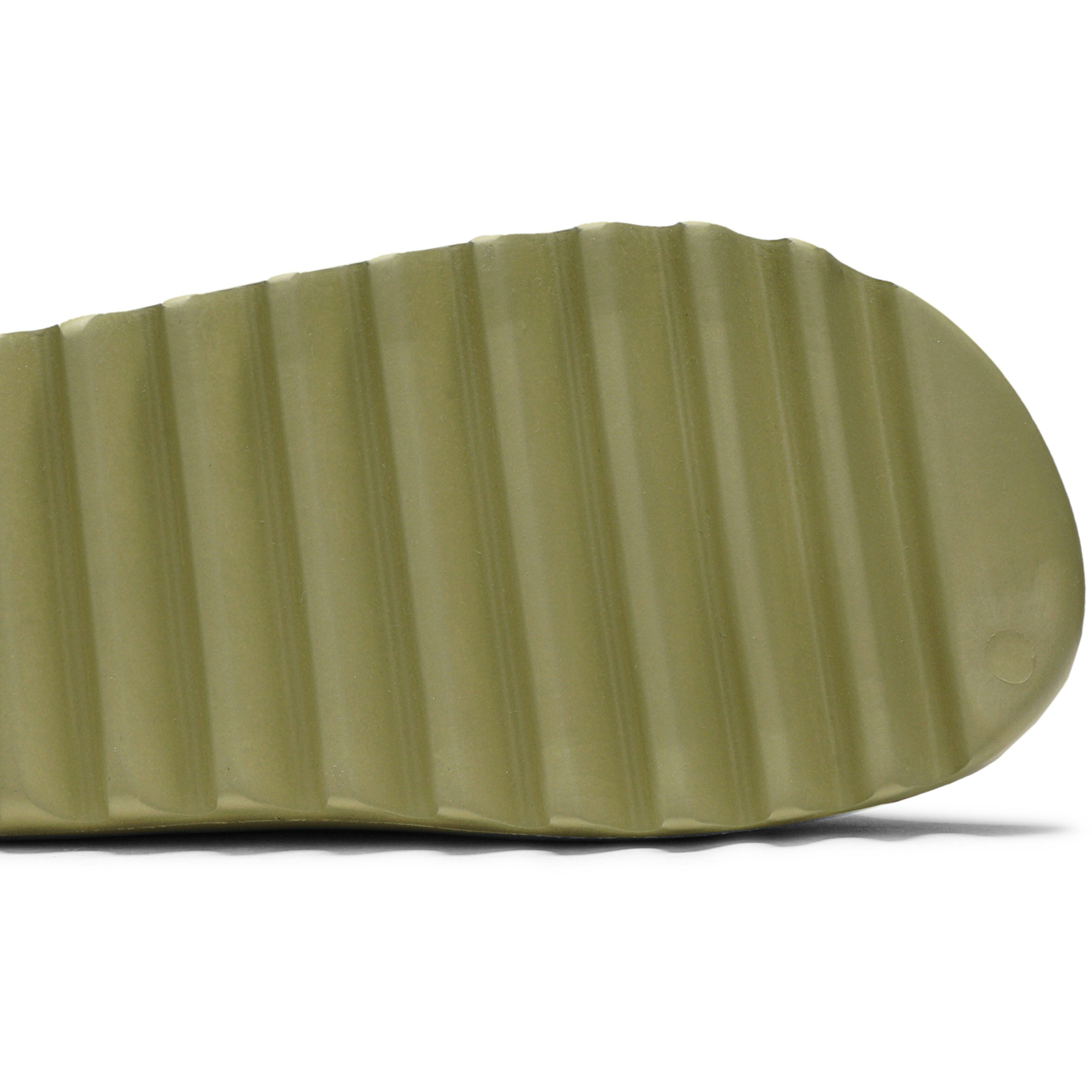 adidas-yeezy-slides-resin-2020-fx0494-lrzrx.jpeg
