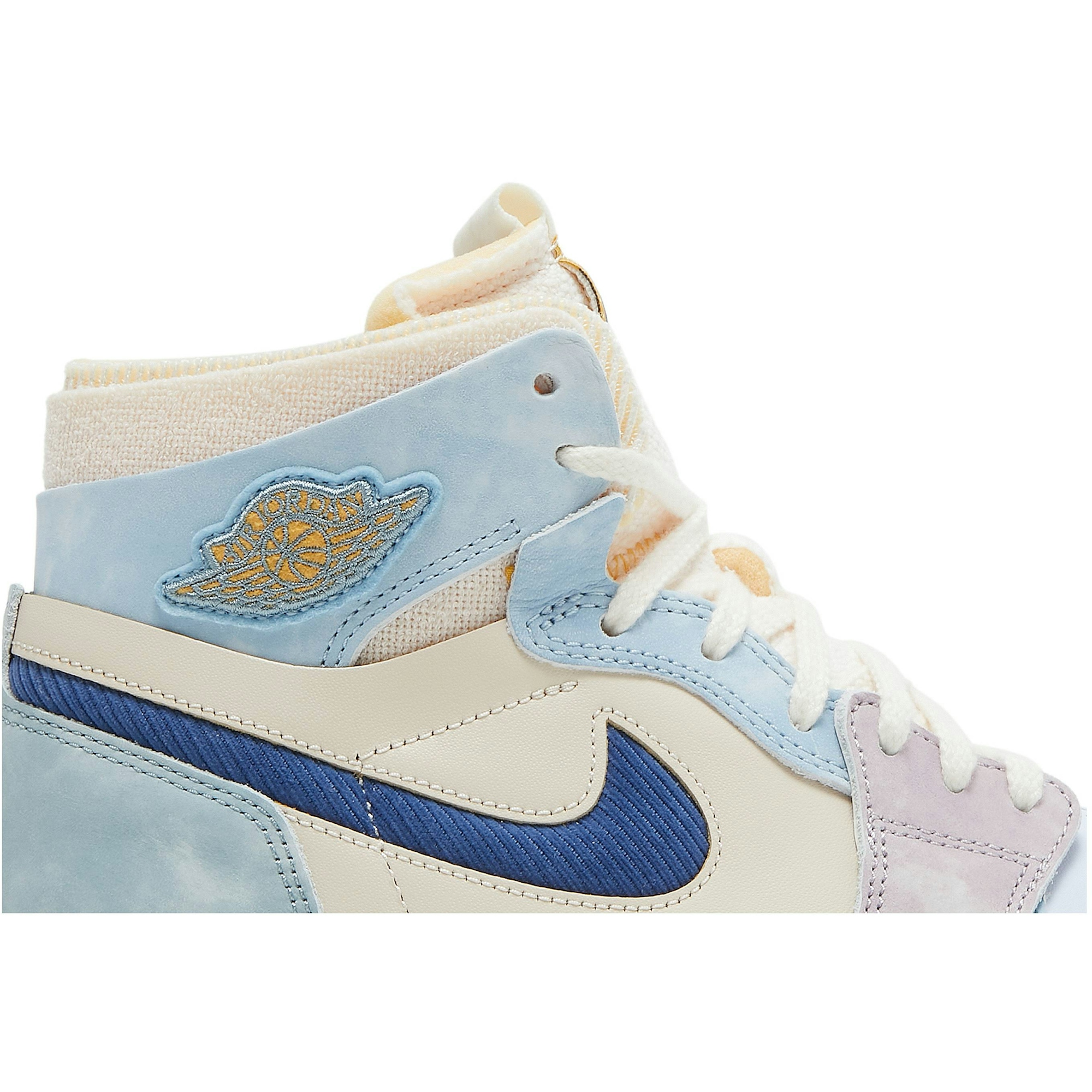 air-jordan-1-high-zoom-air-cmft-celestine-blue-dq5091-041-giehp.jpeg