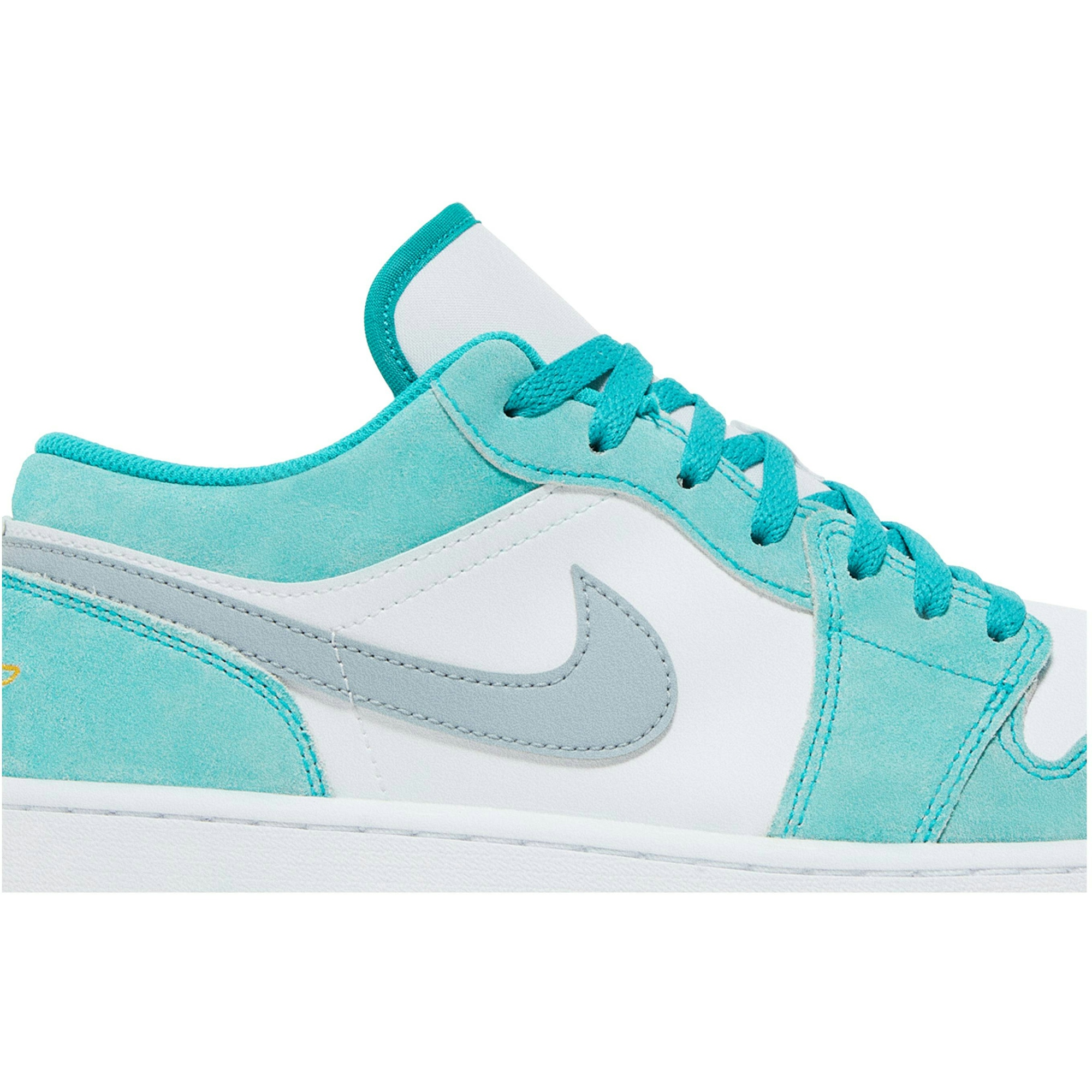 air-jordan-1-low-new-emerald-dn3705-301-ibgpf.jpeg