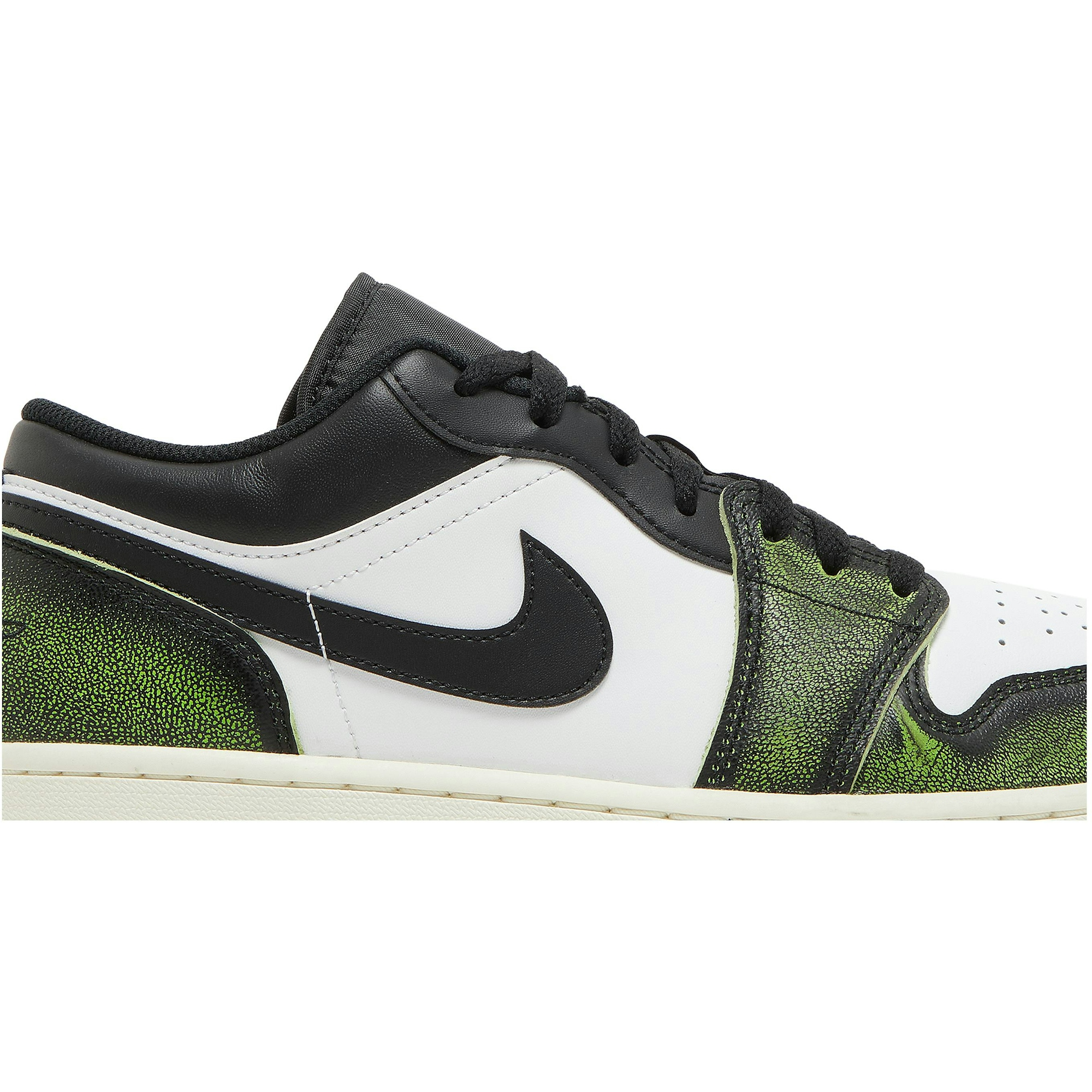air-jordan-1-low-wear-away-dn3705-003-nicesnk-2cnx3.jpeg