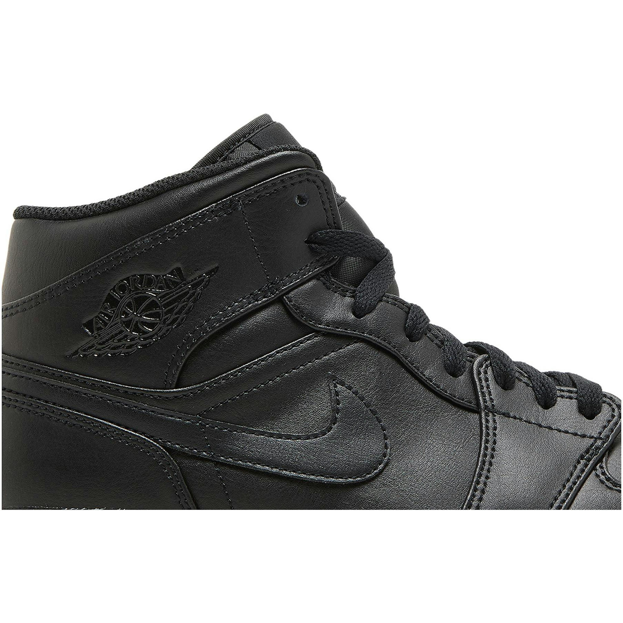 air-jordan-1-mid-triple-black-2022-554724-093-nicesnk-pun13.jpeg