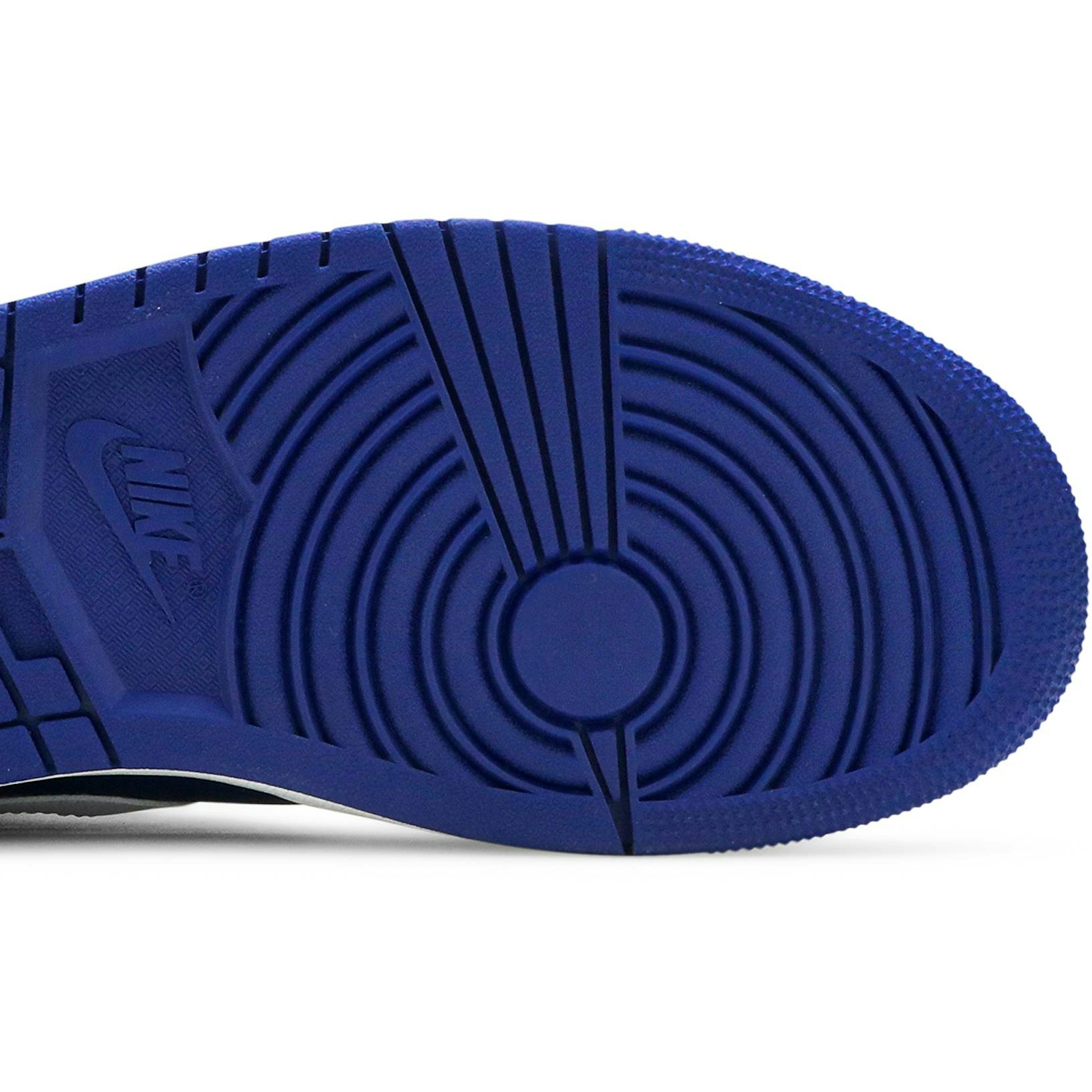air-jordan-1-mid-white-deep-royal-blue-554724-131-nicesnk-8fhu6.jpeg
