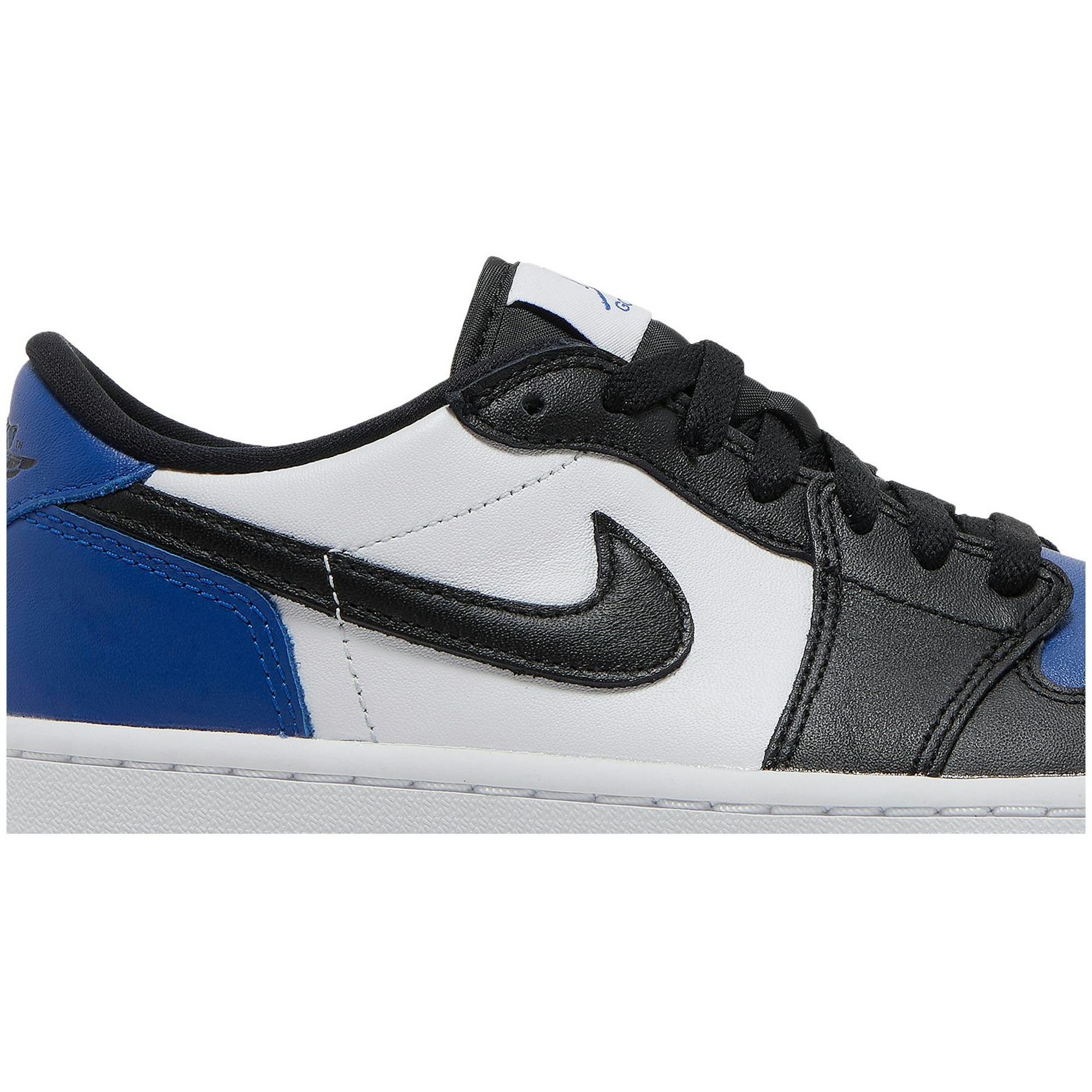 air-jordan-1-retro-low-golf-royal-toe-dd9315-102-nicesnk-kbh1f.jpeg