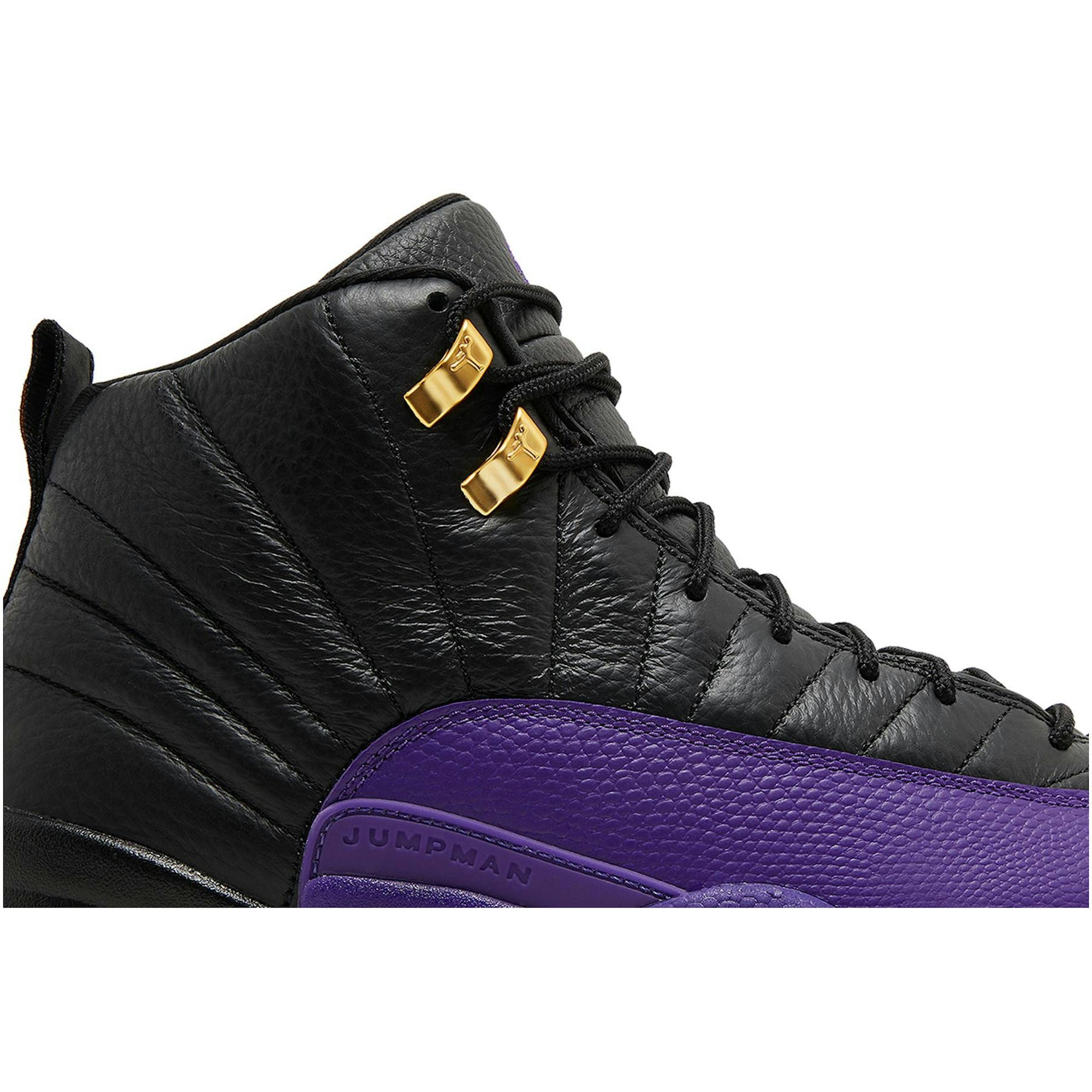 air-jordan-12-black-ct8013-057-ev3q8.jpeg