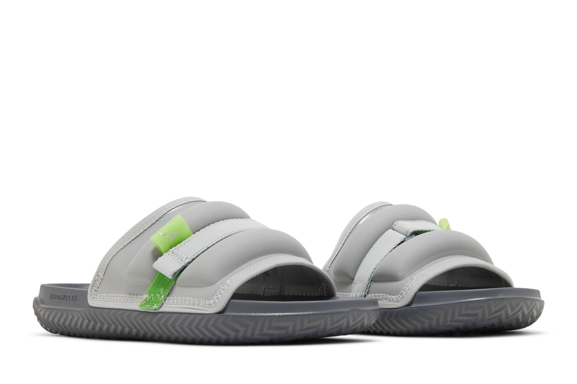 air-jordan-super-play-slide-silver-dm1683-030-yzs1b.jpeg
