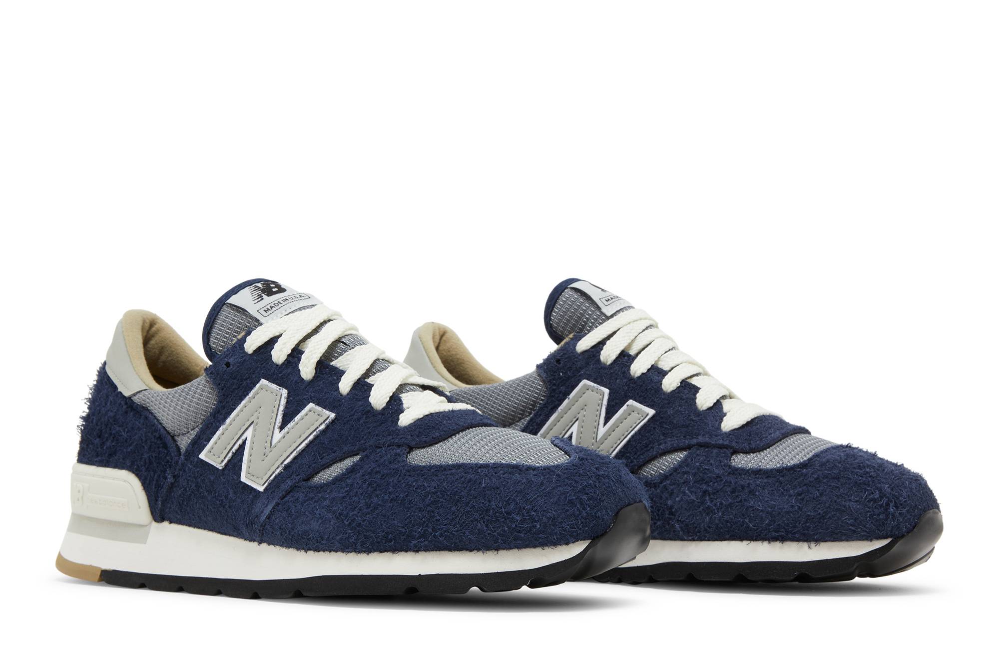 carhartt-wip-x-new-balance-990v1-made-in-usa-sculpture-center-m990ch1-kxlki.jpeg
