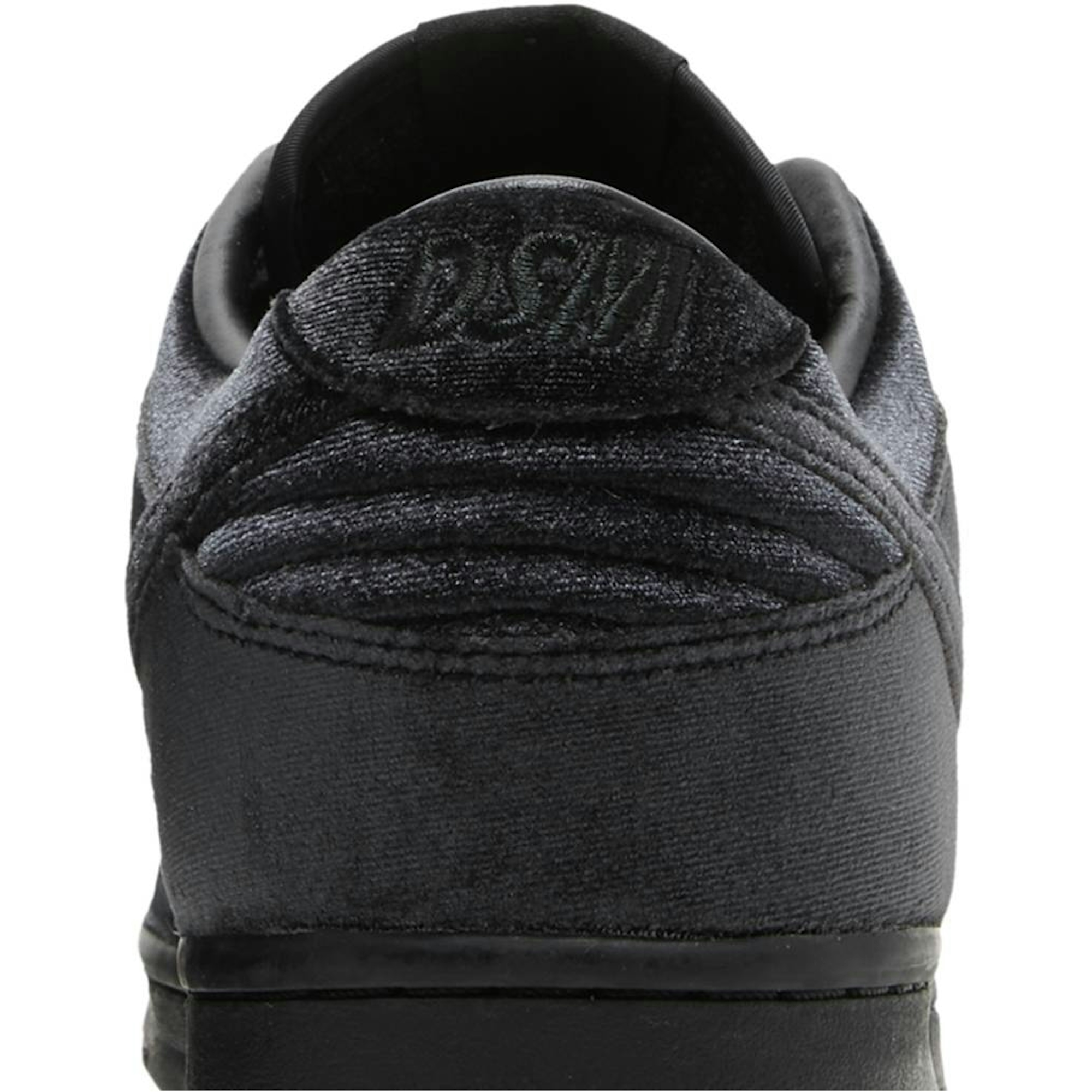 dover-street-market-x-nike-dunk-low-triple-black-dh2686-002-k8yhc.jpeg