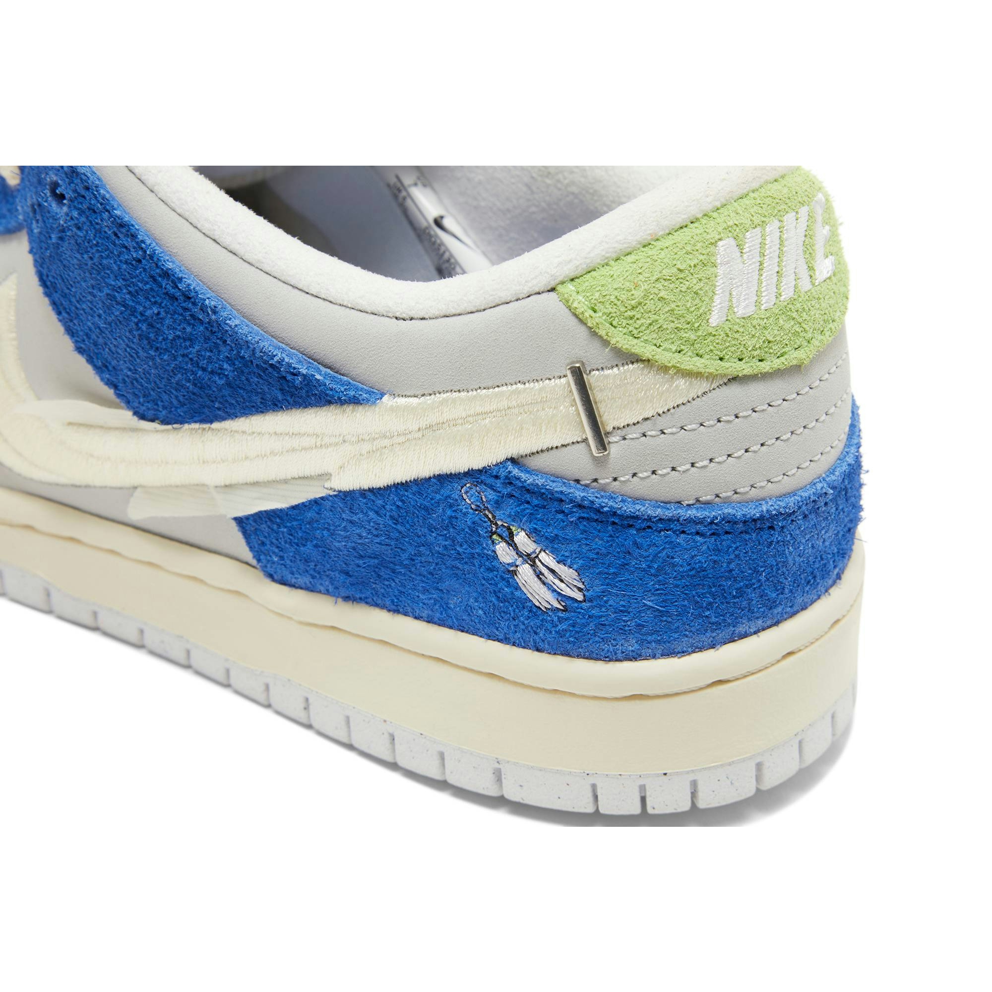 fly-streetwear-x-nike-sb-dunk-low-dq5130-400-gjg8y.jpeg