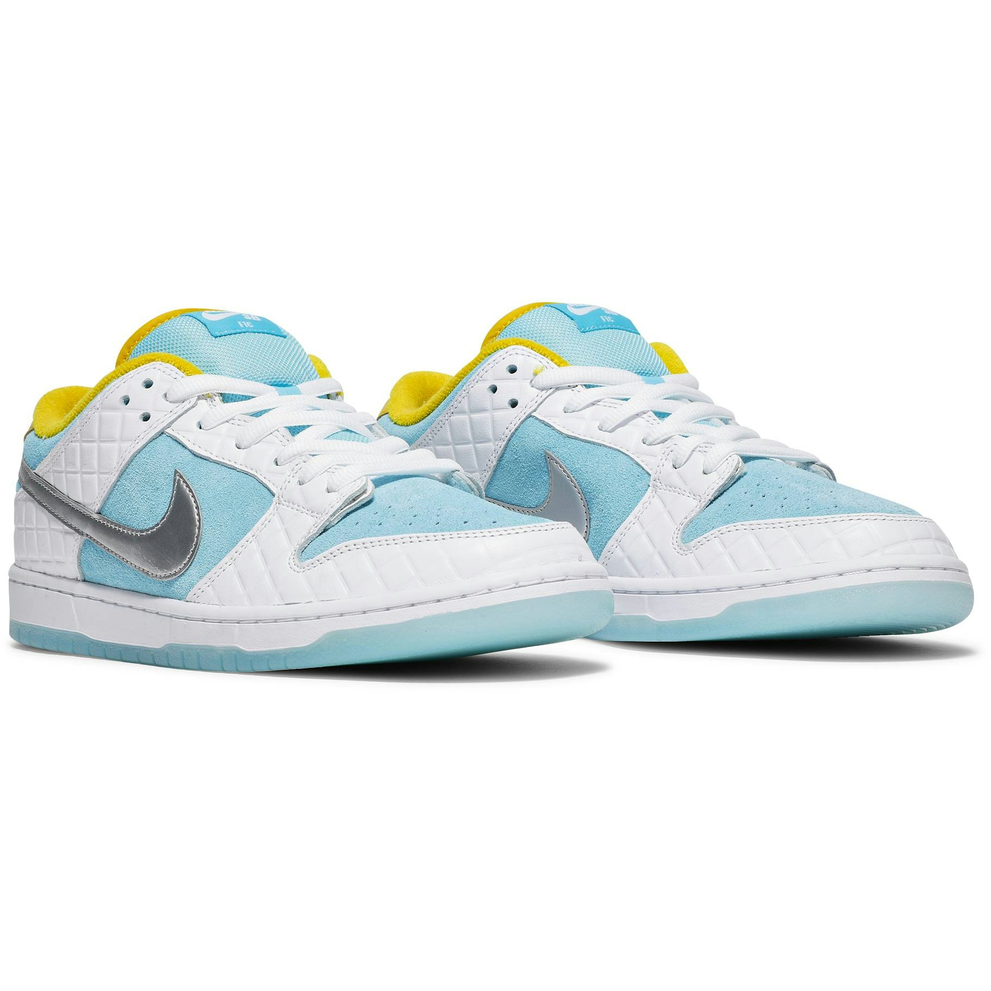 ftc-x-nike-sb-dunk-low-lagoon-pulse-dh7687-400-rvwan.jpeg