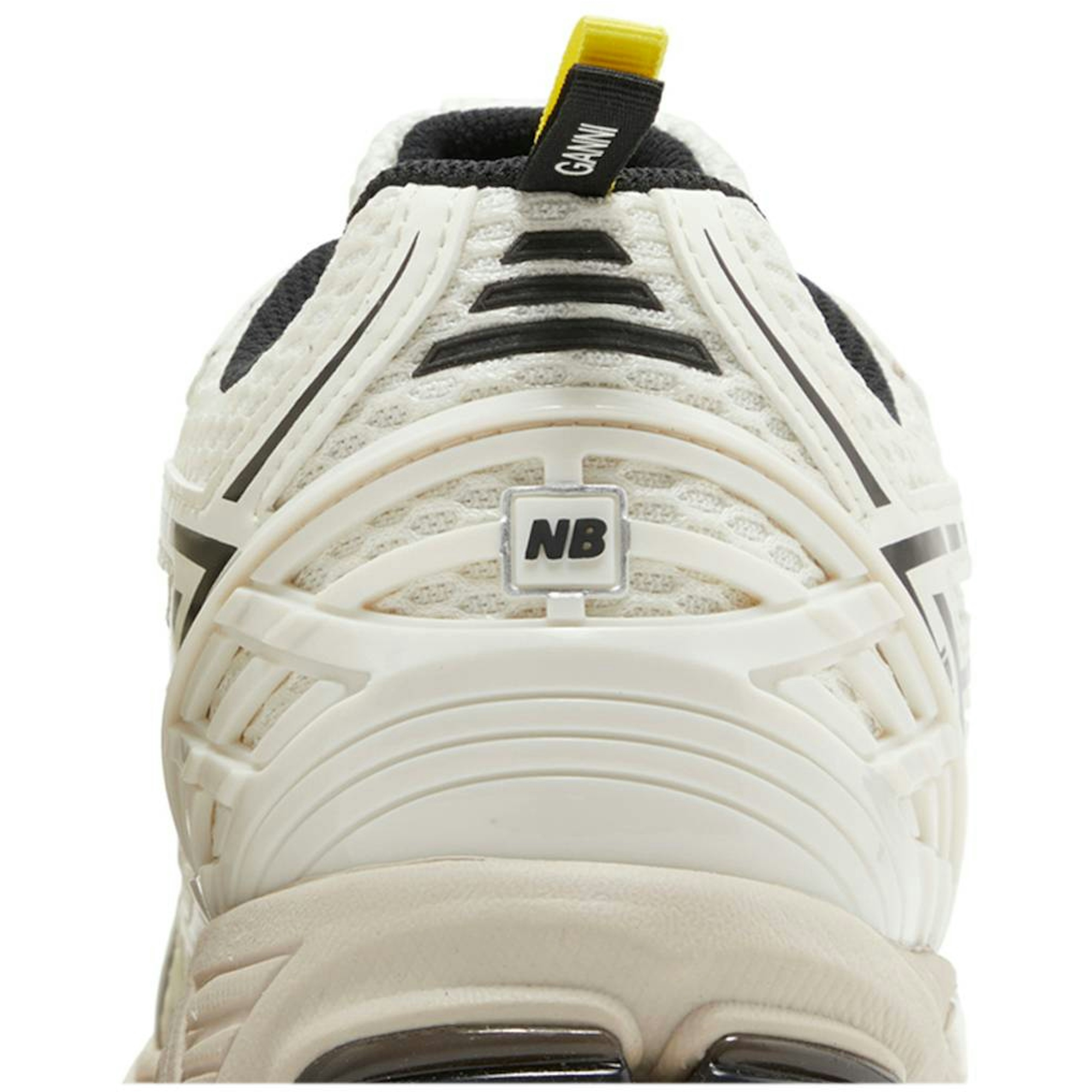 ganni-x-new-balance-1906r-egret-m1906rgg-6xn05.jpeg