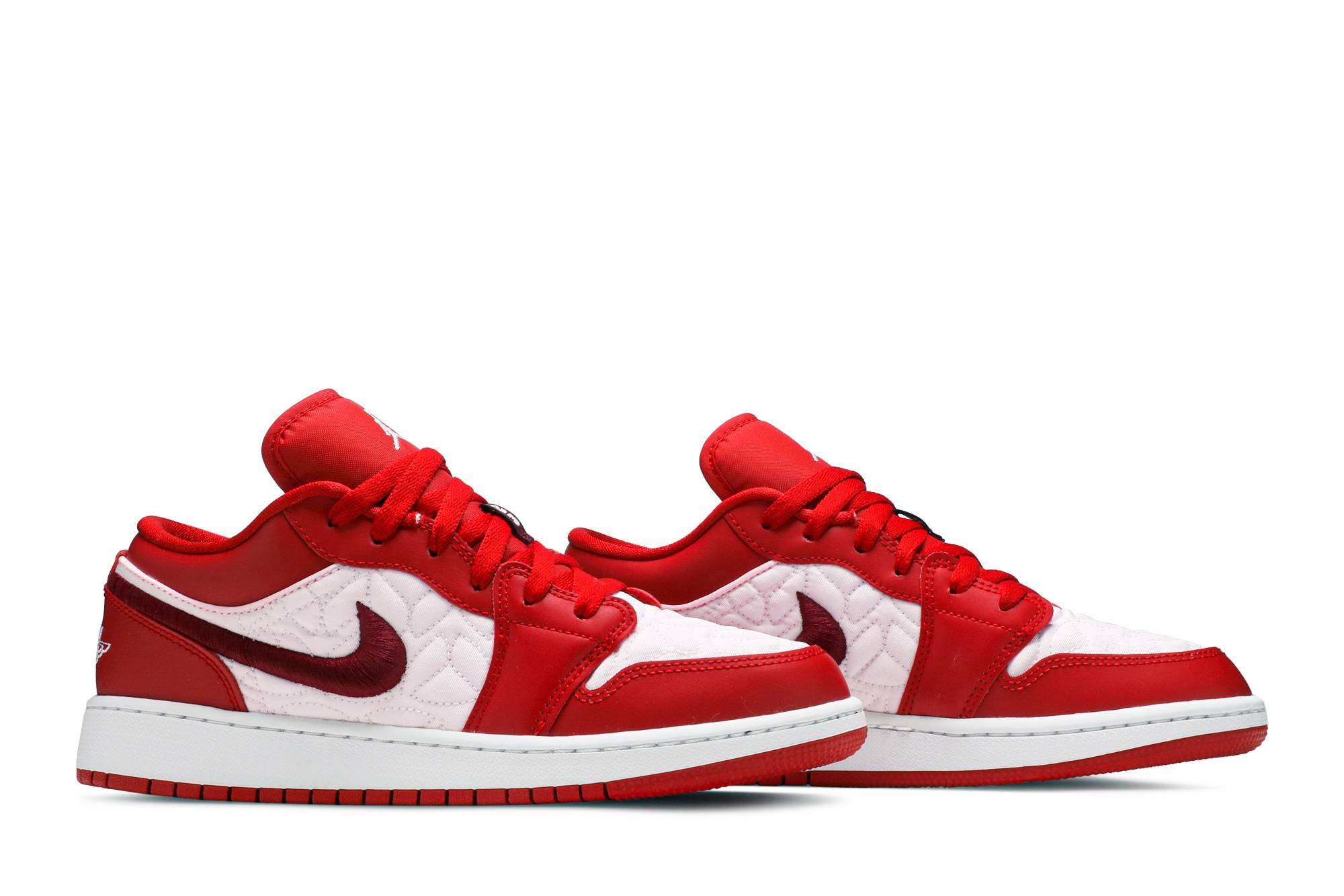 grade-school-air-jordan-1-low-pink-quilt-db3621-600-dacht.jpeg