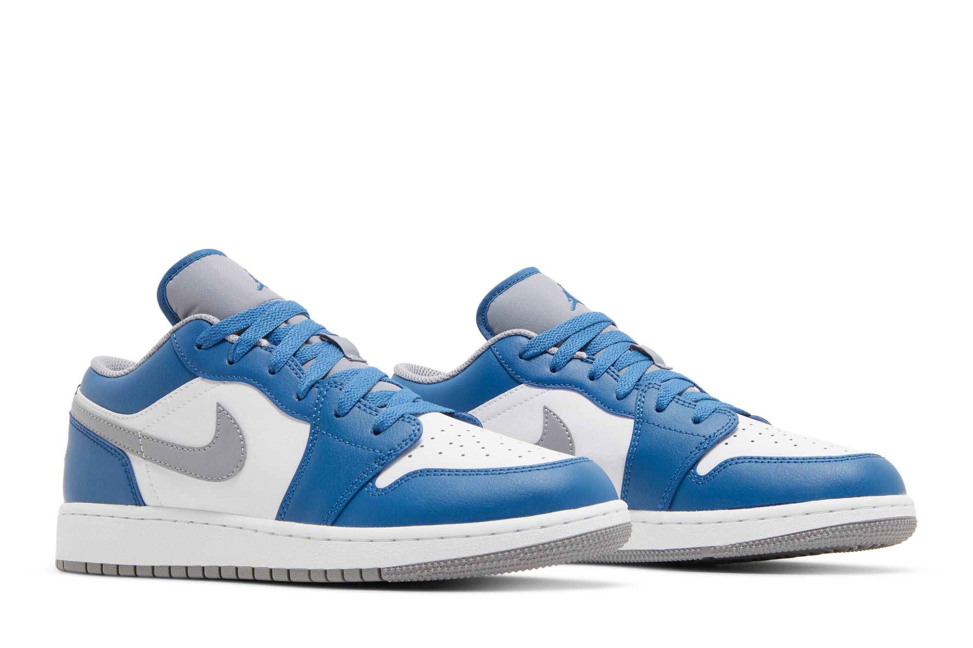 grade-school-air-jordan-1-low-true-blue-cement-553560-412-war8o.jpeg