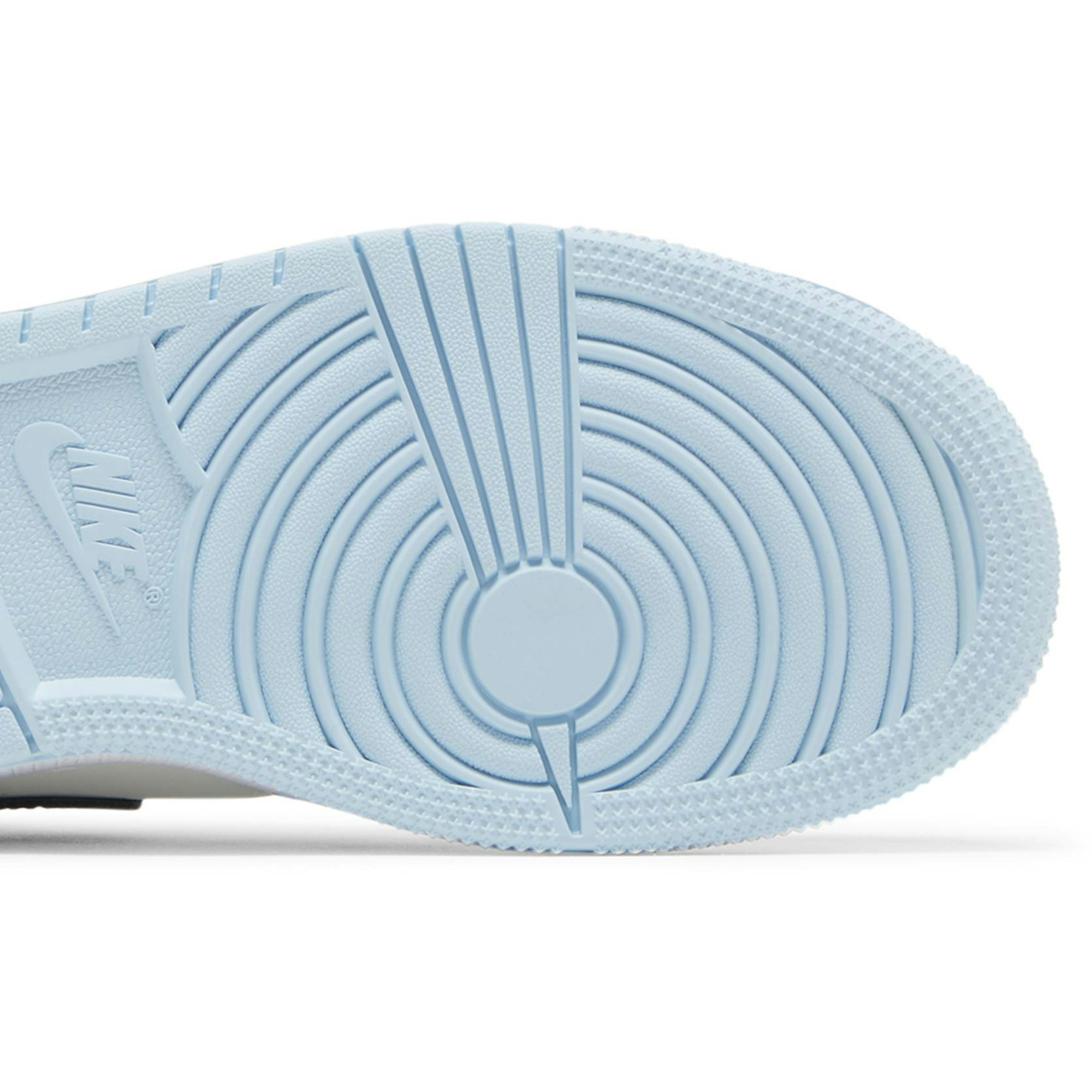 grade-school-air-jordan-1-mid-ice-blue-555112-401-fcsfl.jpeg