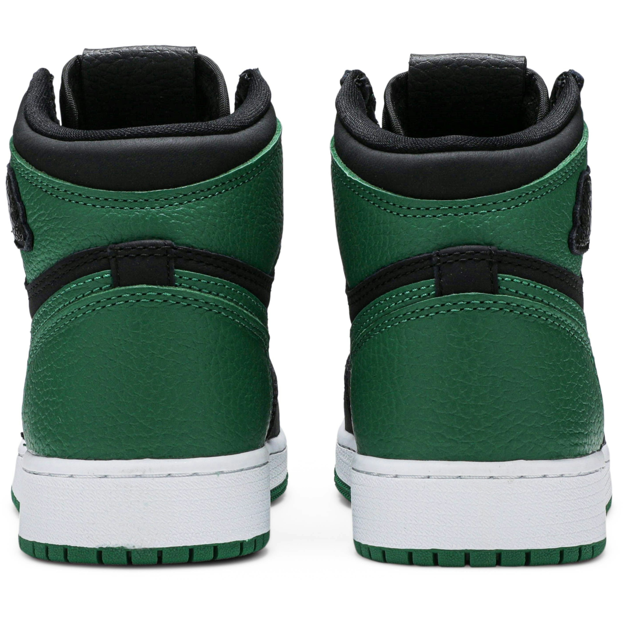 grade-school-air-jordan-1-retro-high-og-pine-green-20-575441-030-b4kv7.jpeg