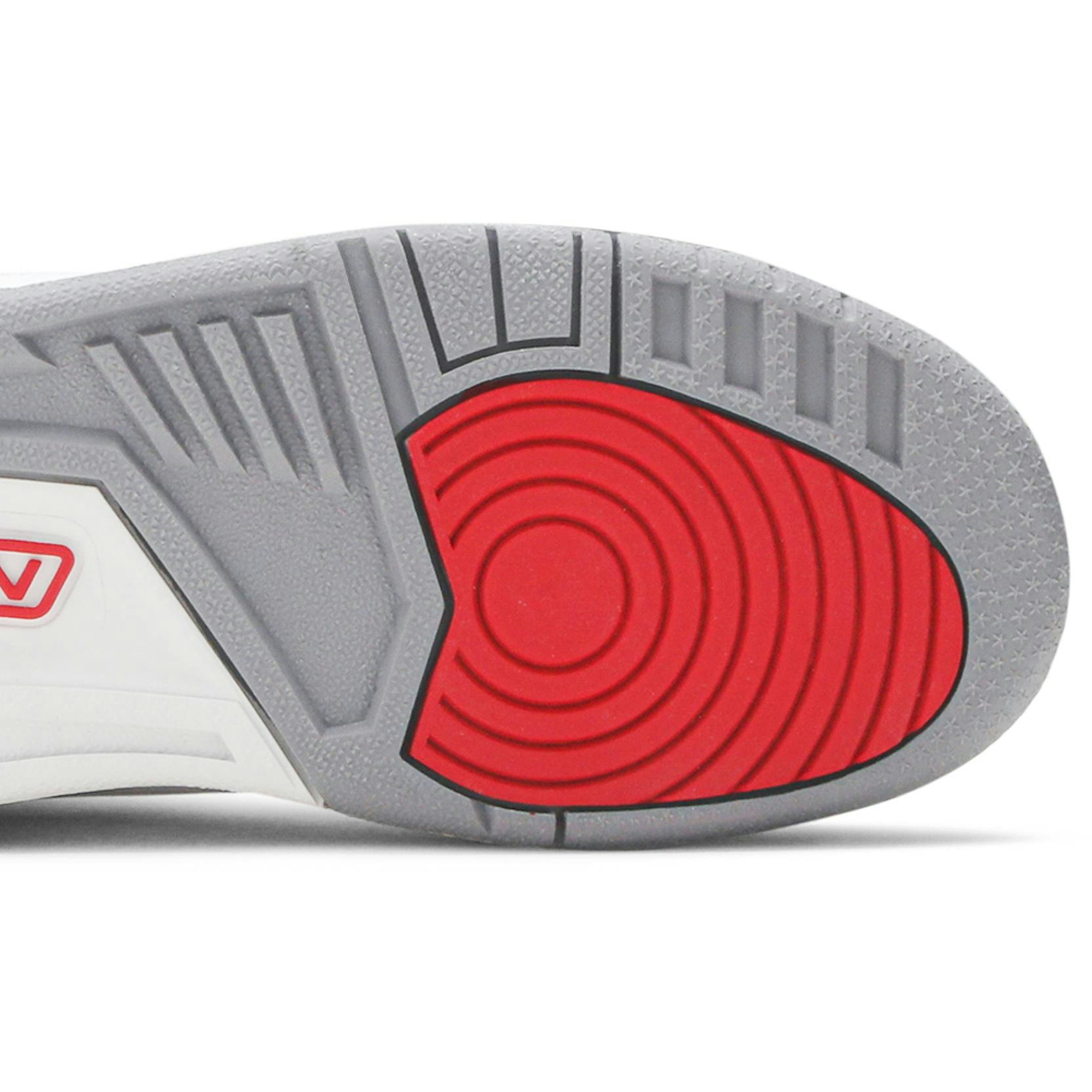 grade-school-air-jordan-3-retro-2011-white-cement-398614-105-nicesnk-35rdt.jpeg