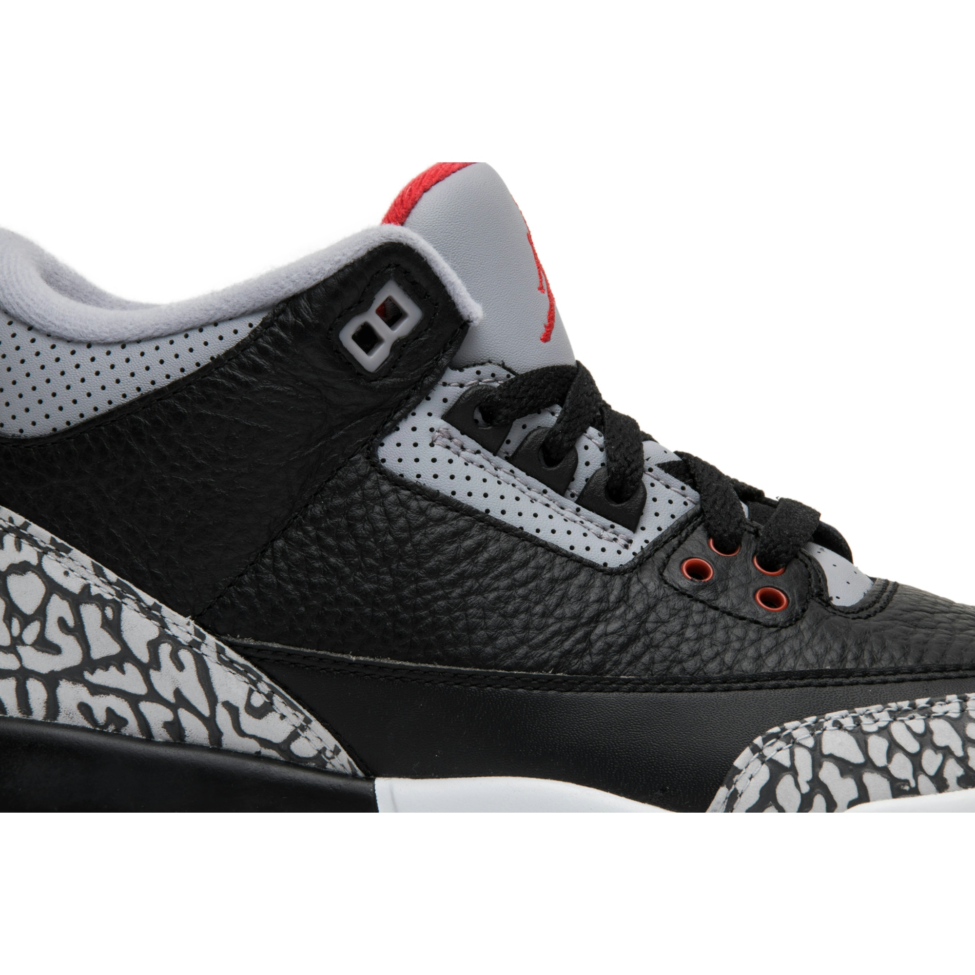 grade-school-air-jordan-3-retro-og-black-cement-2018-854261-001-ymt7p.jpeg