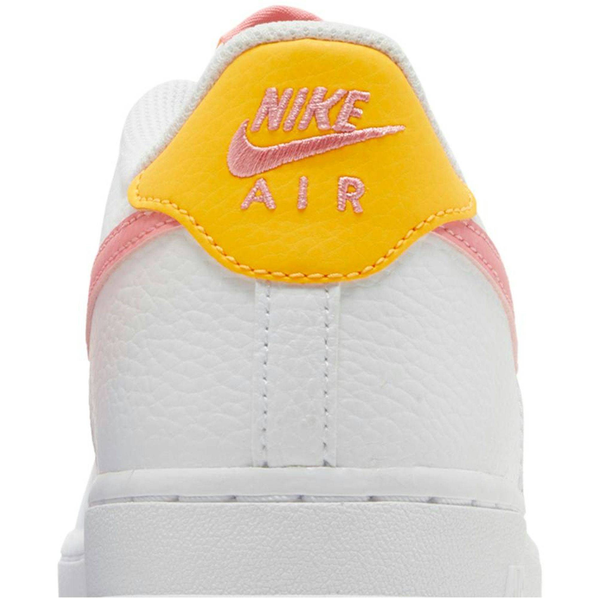 grade-school-nike-air-force-1-white-coral-chalk-dv7762-100-gtmor.jpeg