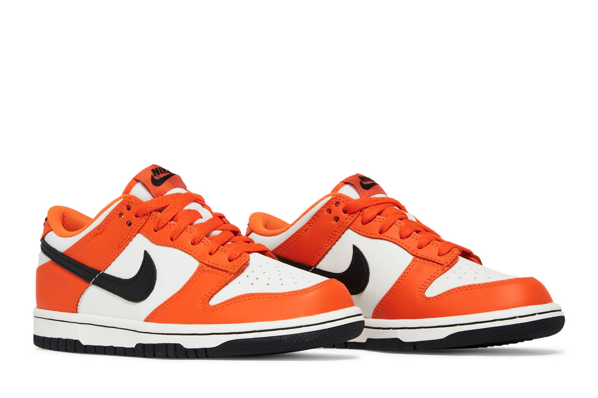 grade-school-nike-dunk-low-halloween-dh9765-003-lvhq7.jpeg