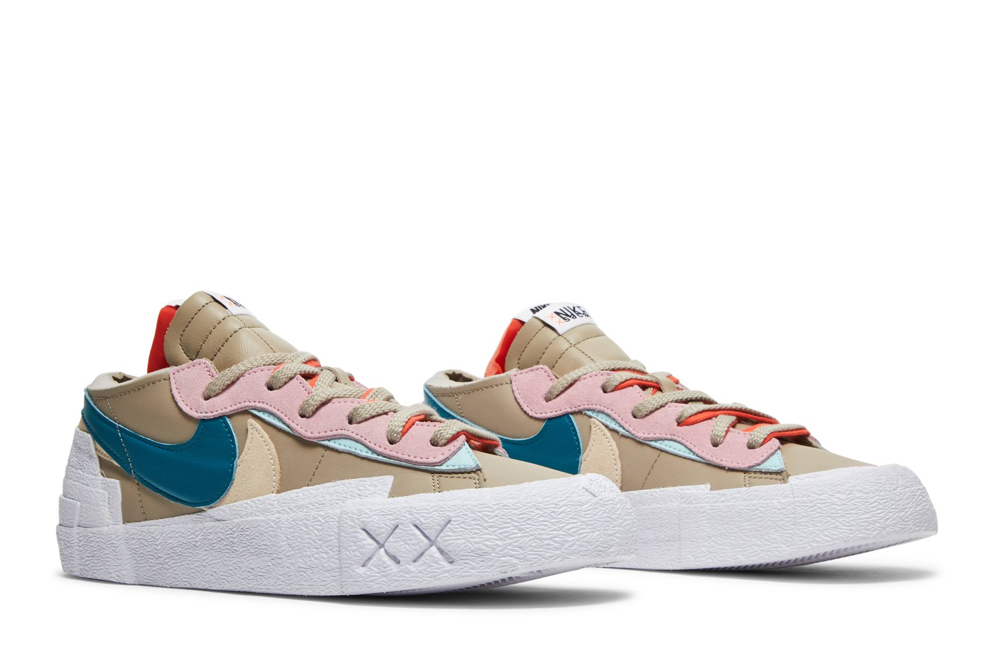 kaws-x-sacai-x-nike-blazer-low-reed-dm7901-200-nicesnk-1riou.jpeg