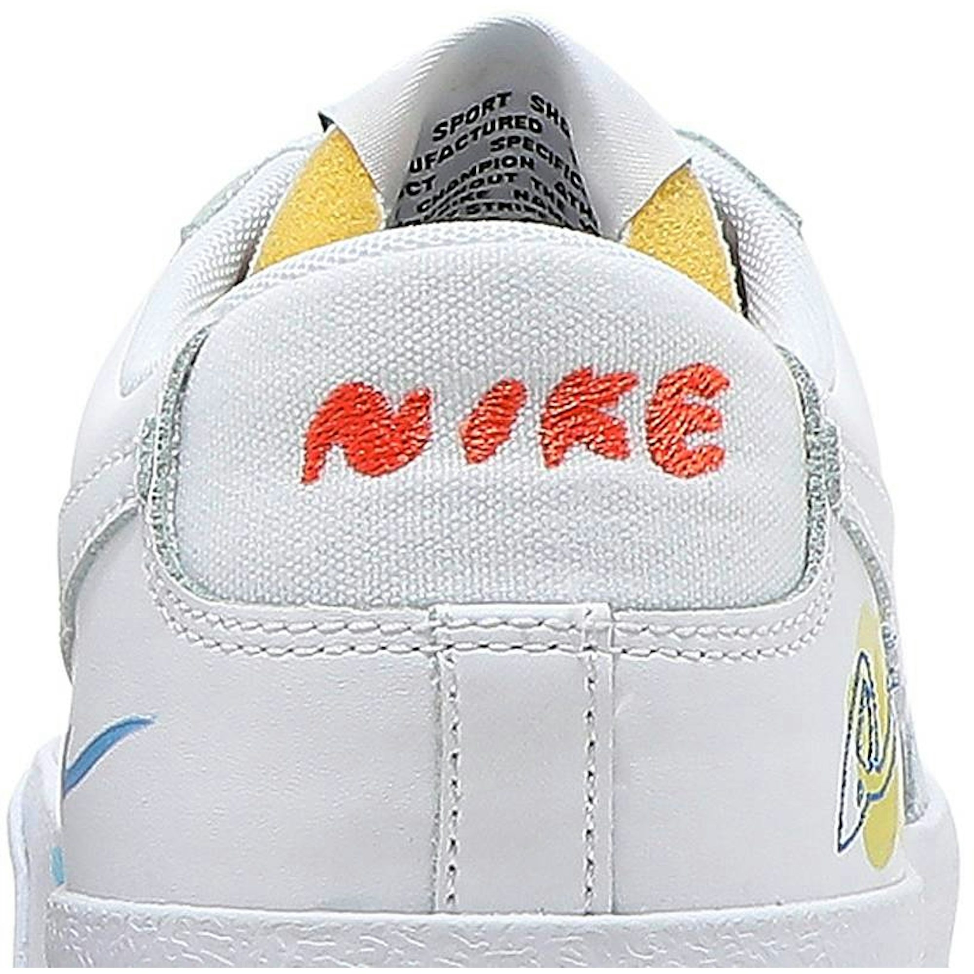 mayumi-yamase-x-nike-blazer-low-77-flyleather-earth-day-dm0882-100-ctrgz.jpeg