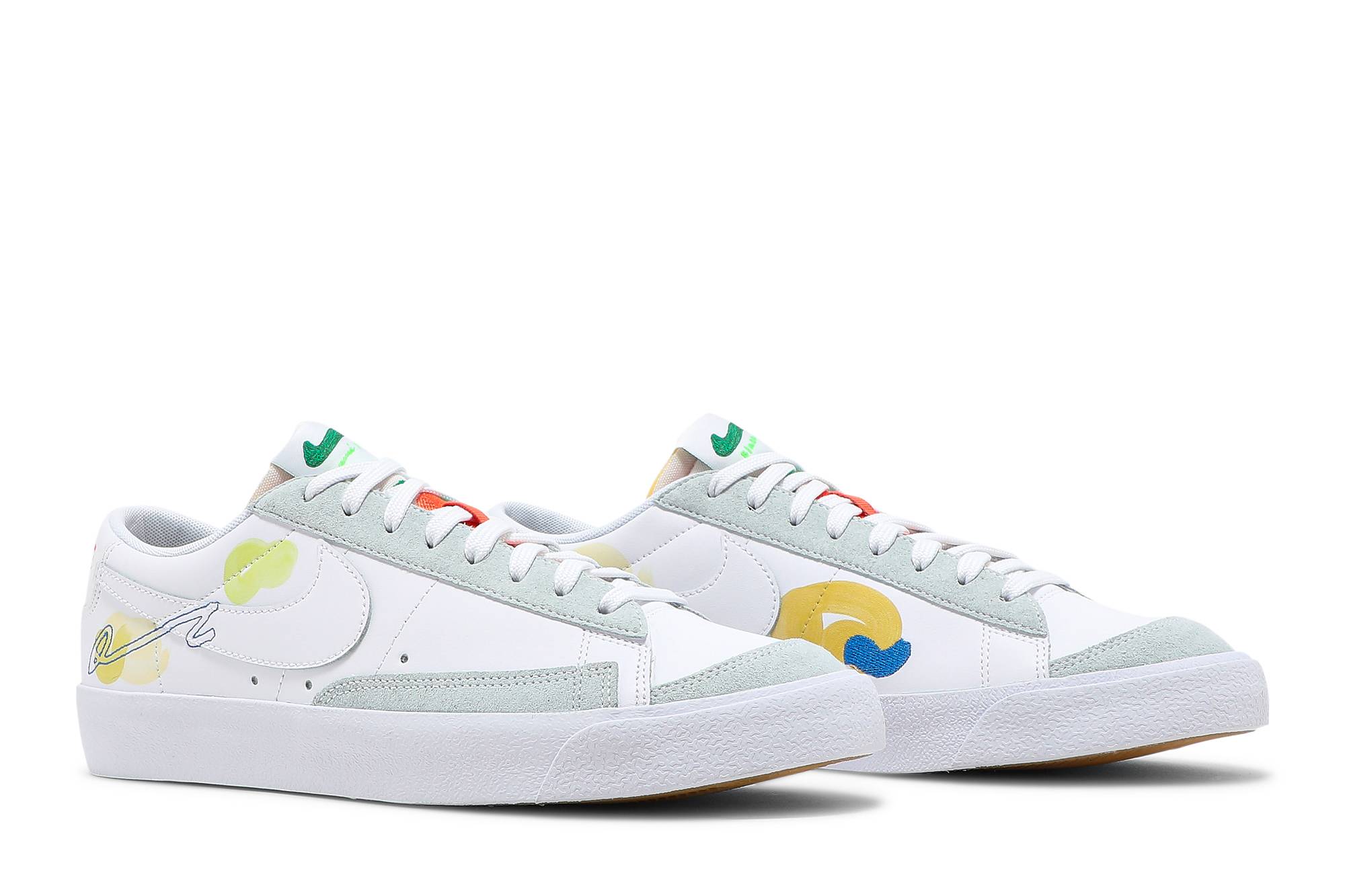mayumi-yamase-x-nike-blazer-low-77-flyleather-earth-day-dm0882-100-sn9dx.jpeg