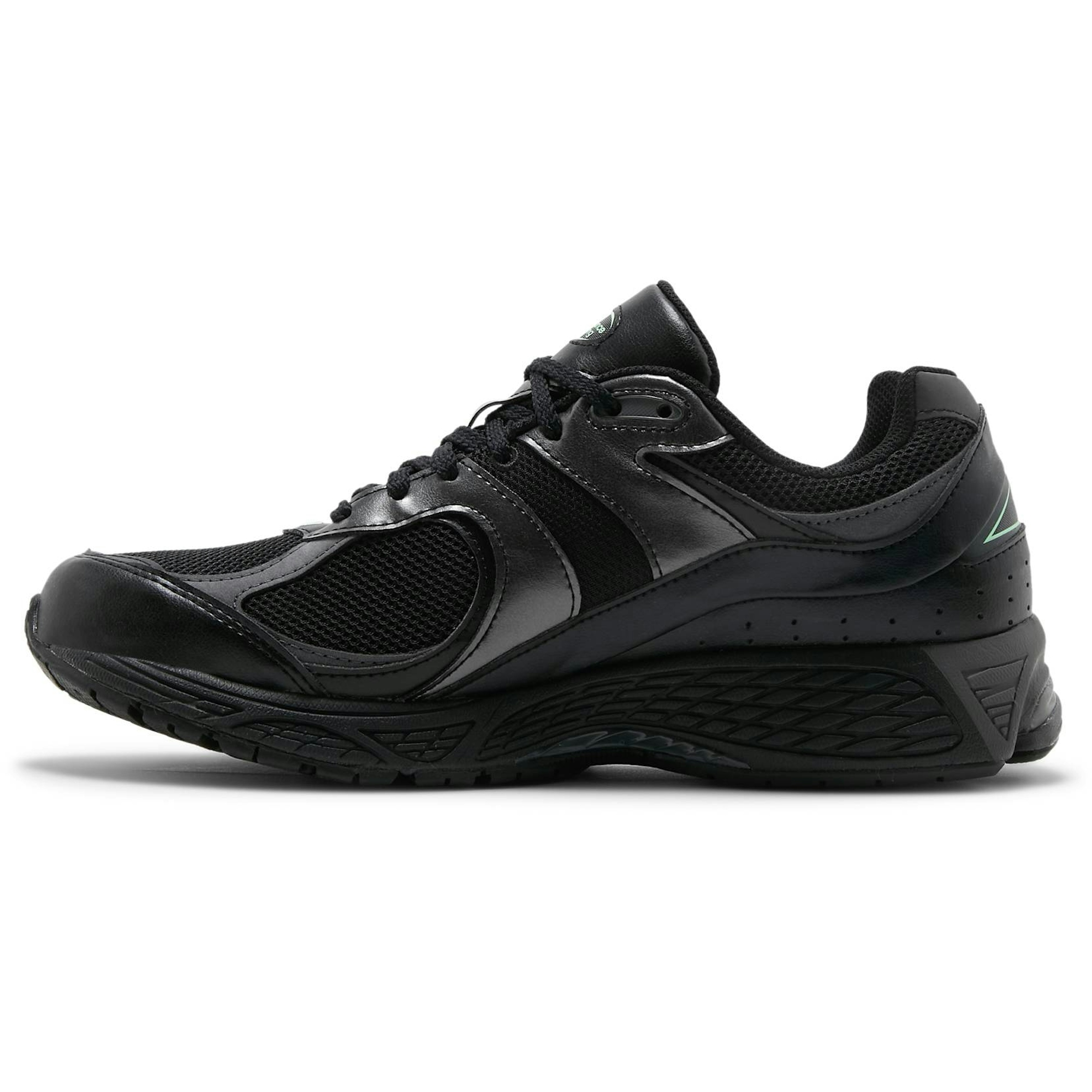 new-balance-2002r-black-silver-green-m2002rld-nicesnk-vrq6f.jpeg