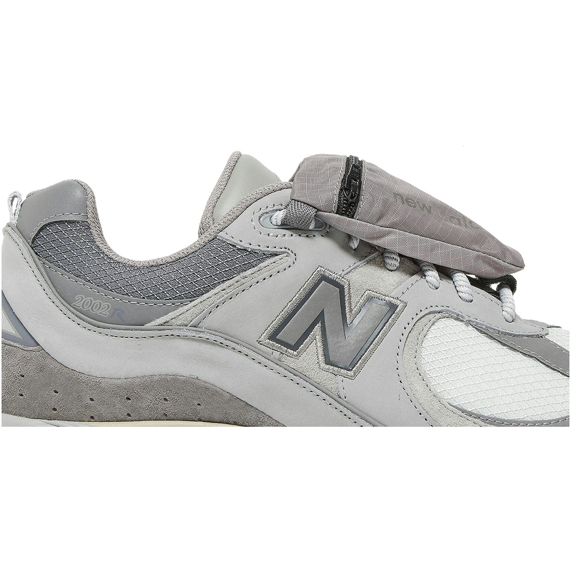new-balance-2002r-pouch-summer-fog-m2002rvc-cu4gw.jpeg