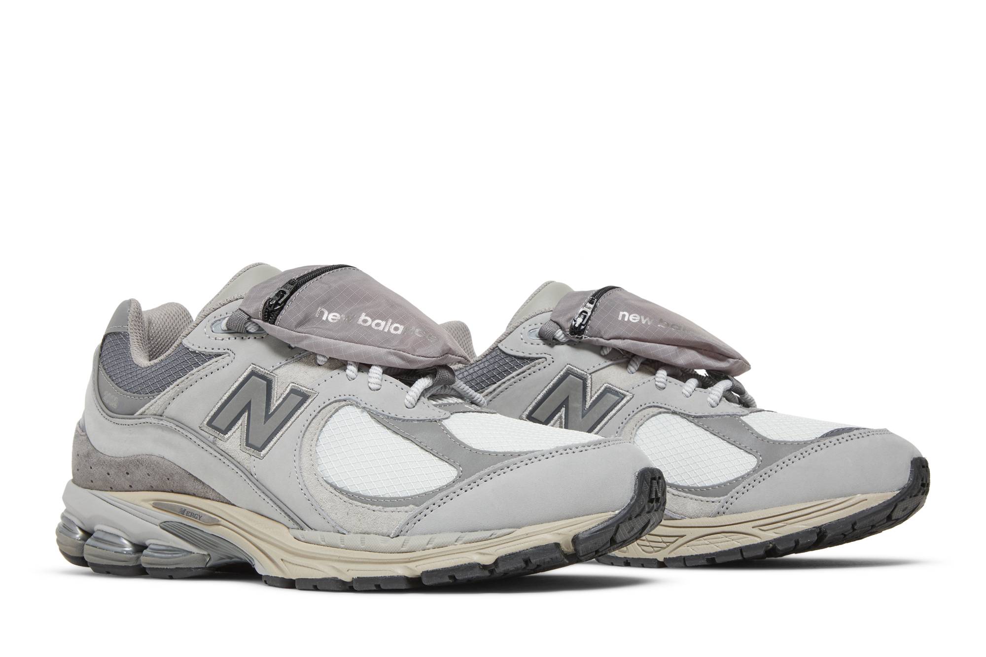 new-balance-2002r-pouch-summer-fog-m2002rvc-rgvee.jpeg