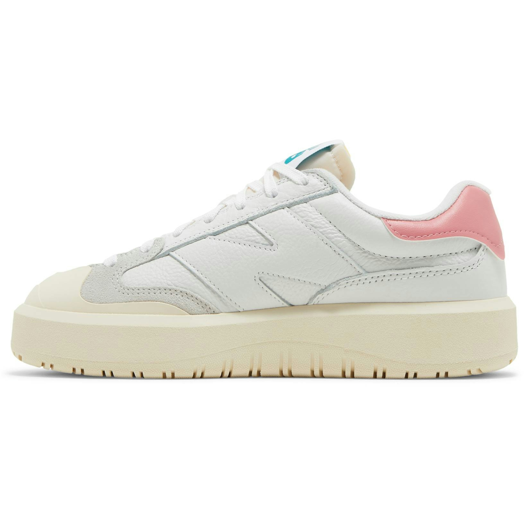 new-balance-302-white-natural-pink-ct302oc-0cefh.jpeg