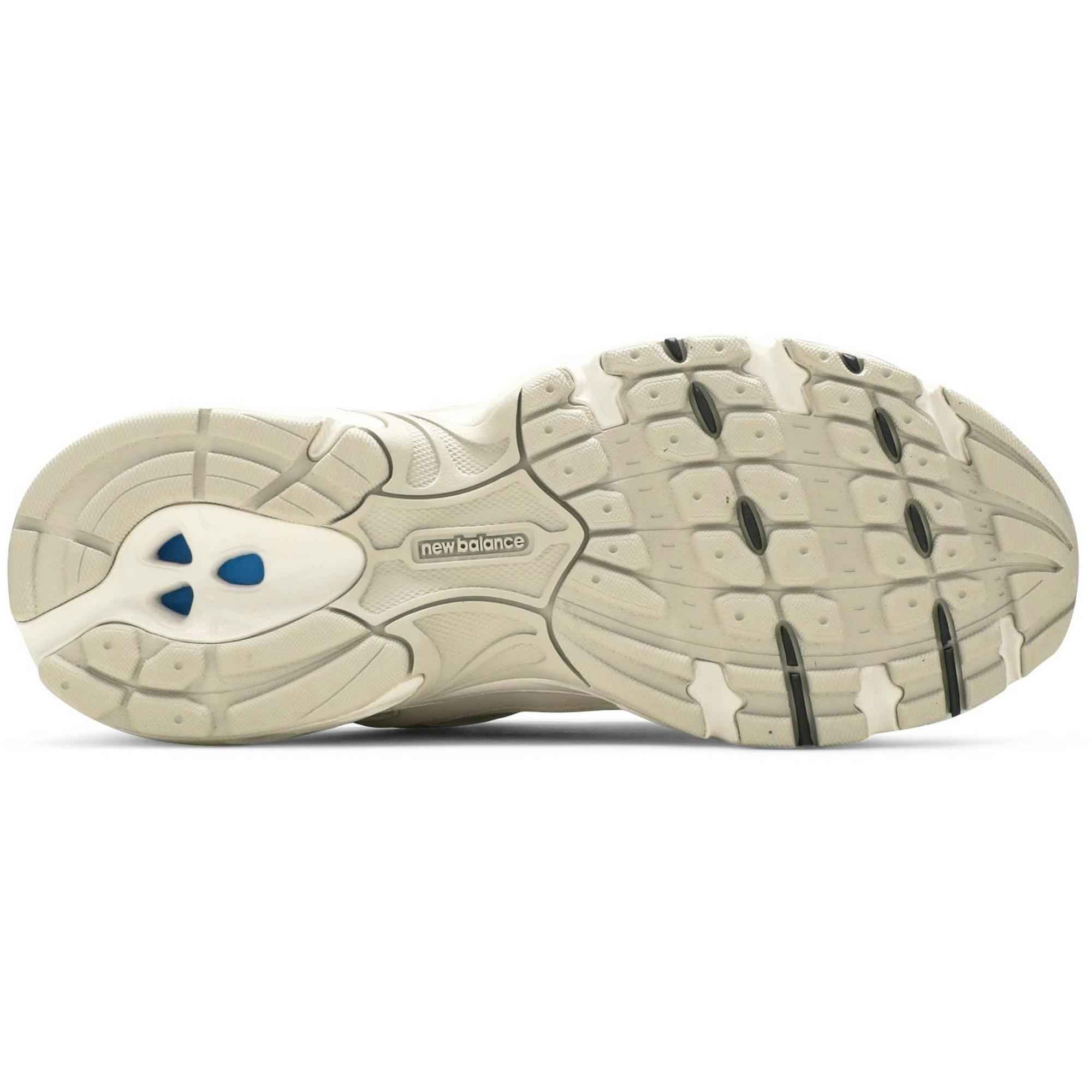 new-balance-530-ivory-mr530sh-leb4m.jpeg