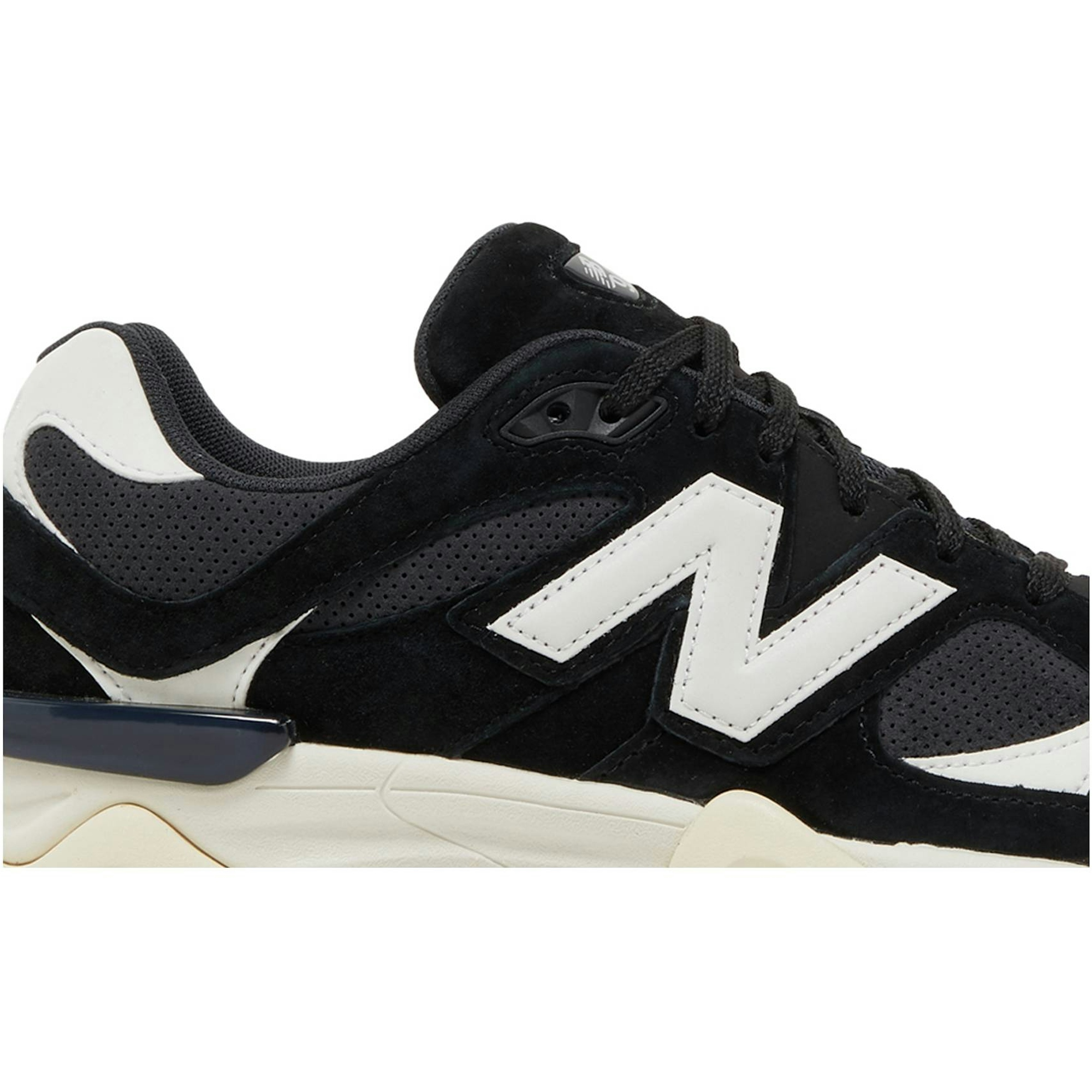 new-balance-9060-black-white-u9060aaa-potxc.jpeg