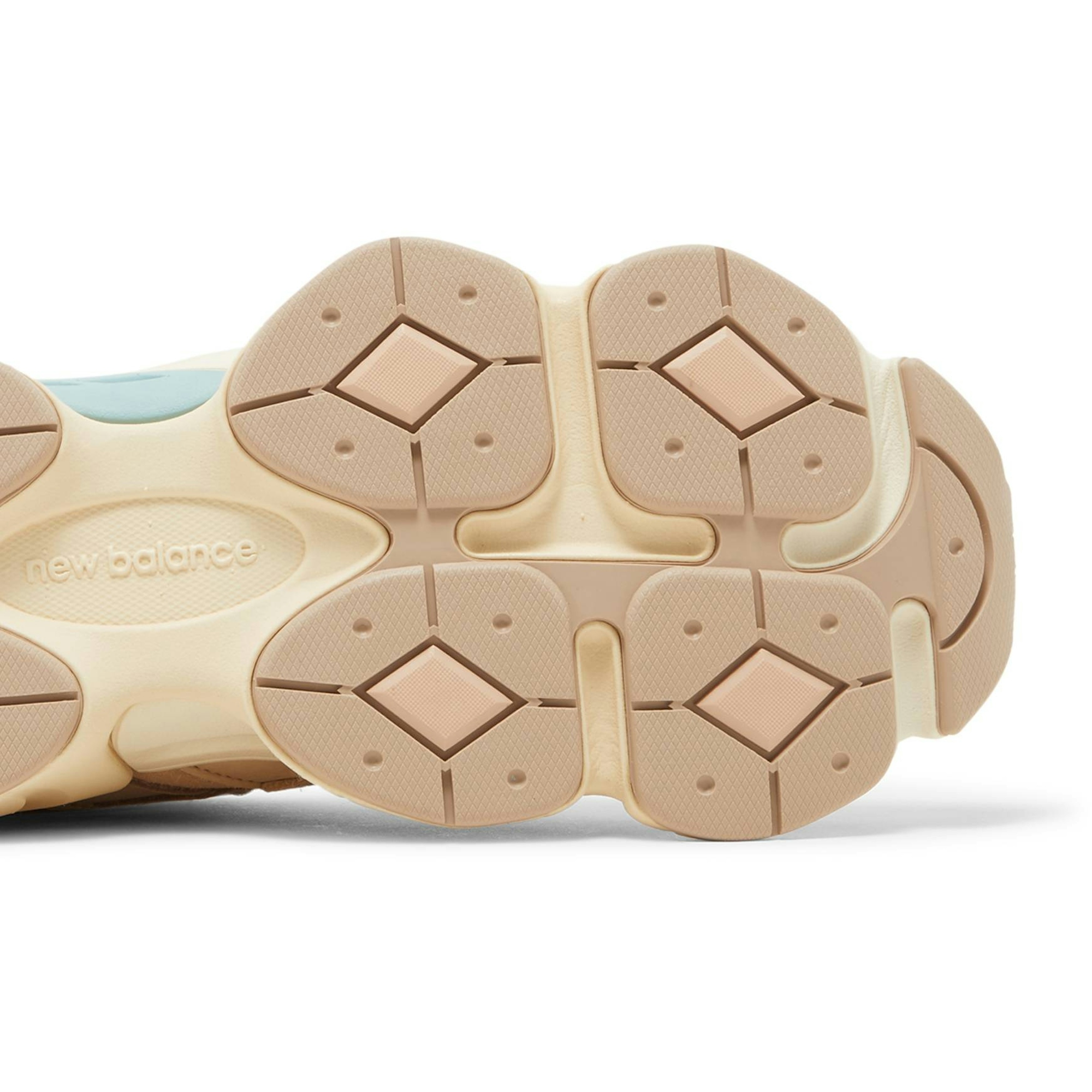 new-balance-9060-ivory-u9060wcg-nicesnk-r5uue.jpeg