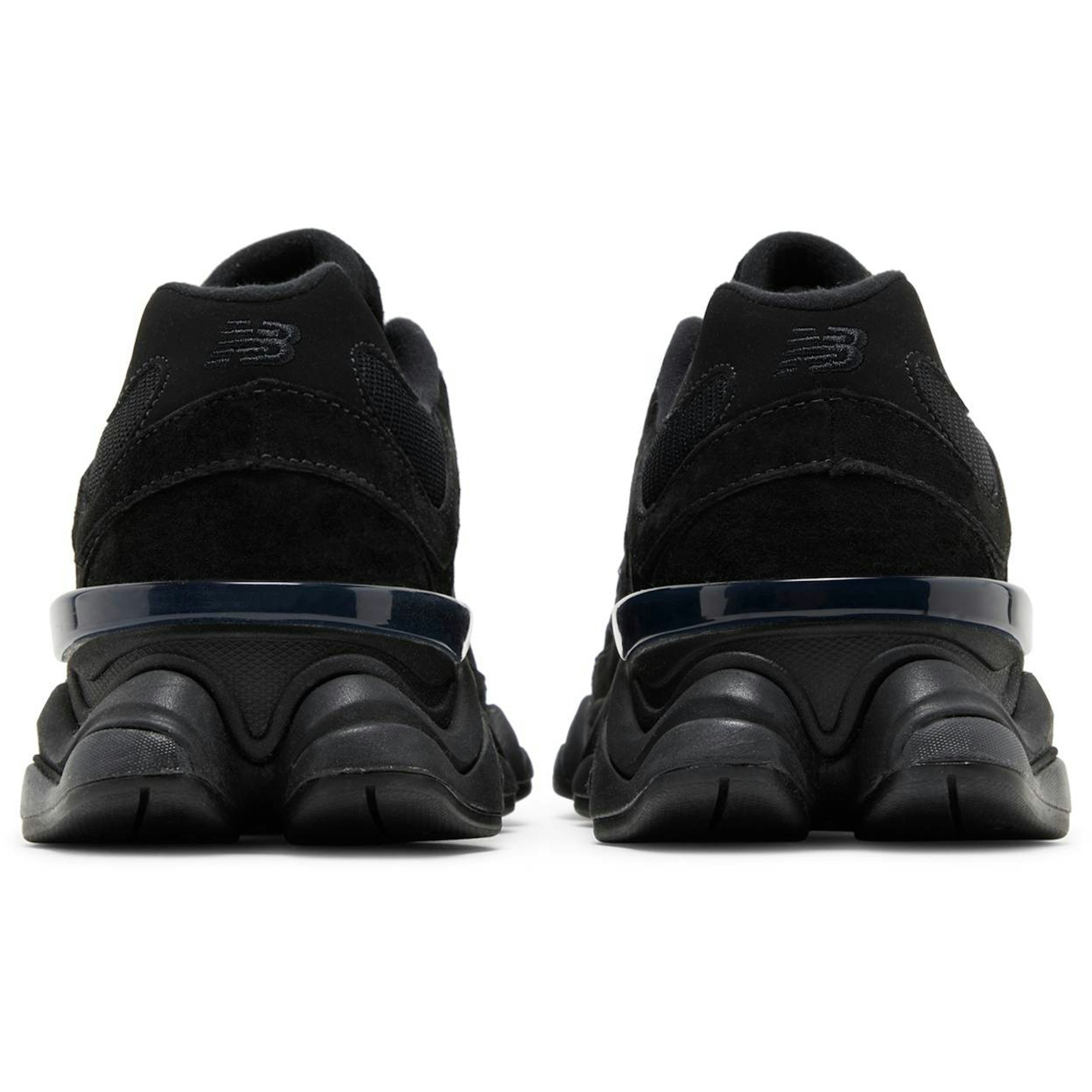 new-balance-9060-triple-black-u9060bpm-nz4if.jpeg