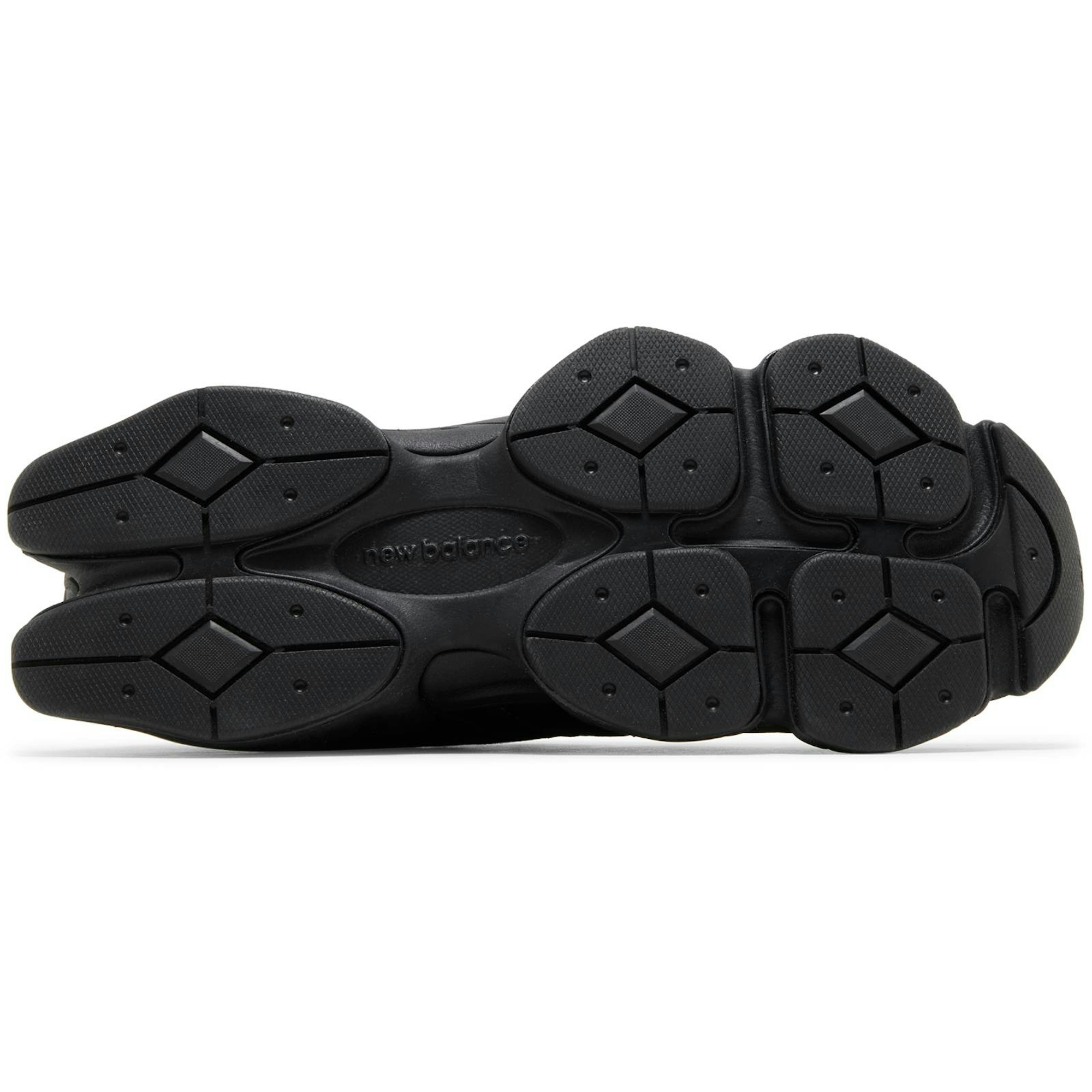 new-balance-9060-triple-black-u9060bpm-v4hsm.jpeg
