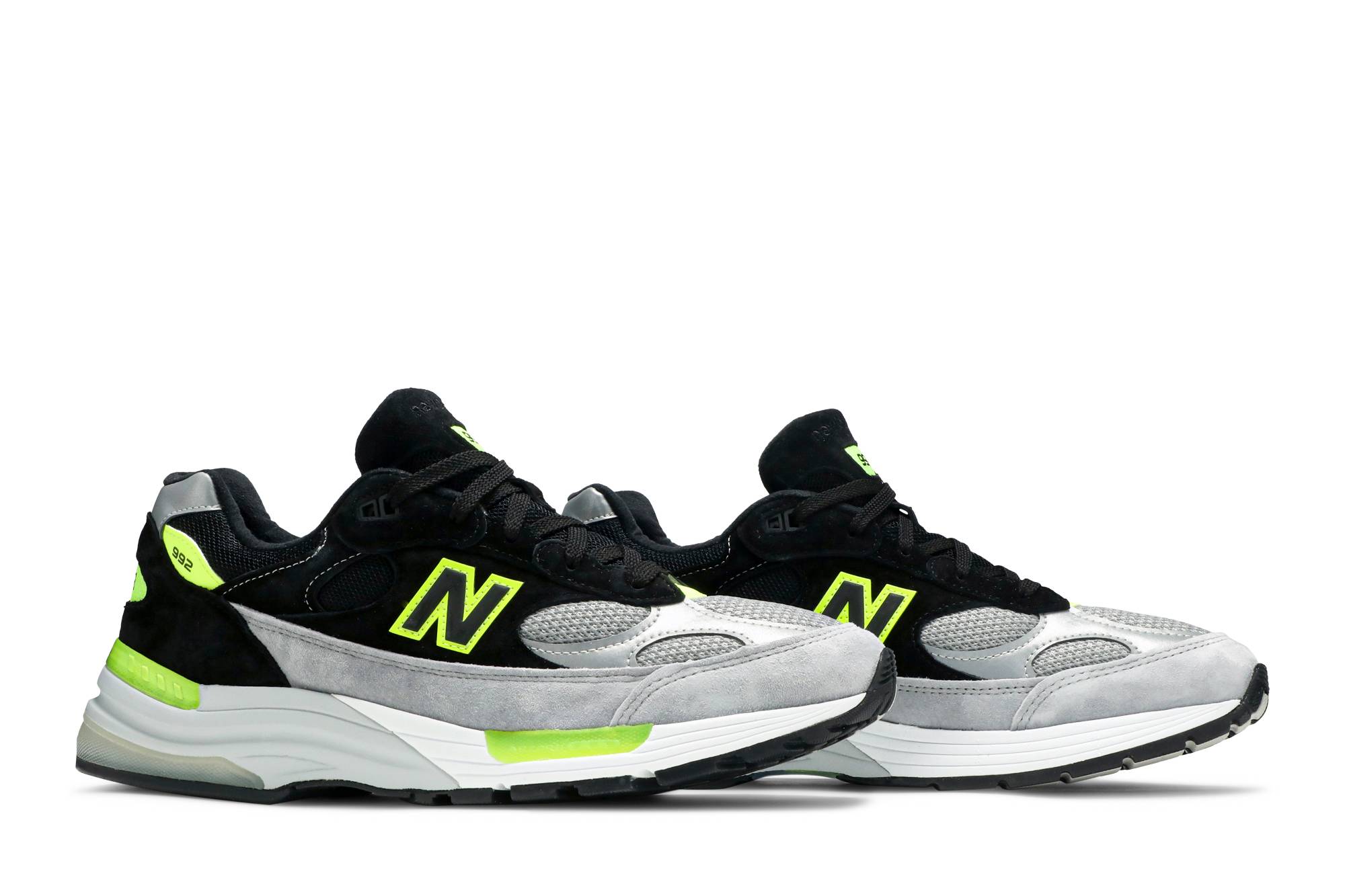 new-balance-992-made-in-usa-black-grey-volt-m992tq-zhe4g.jpeg