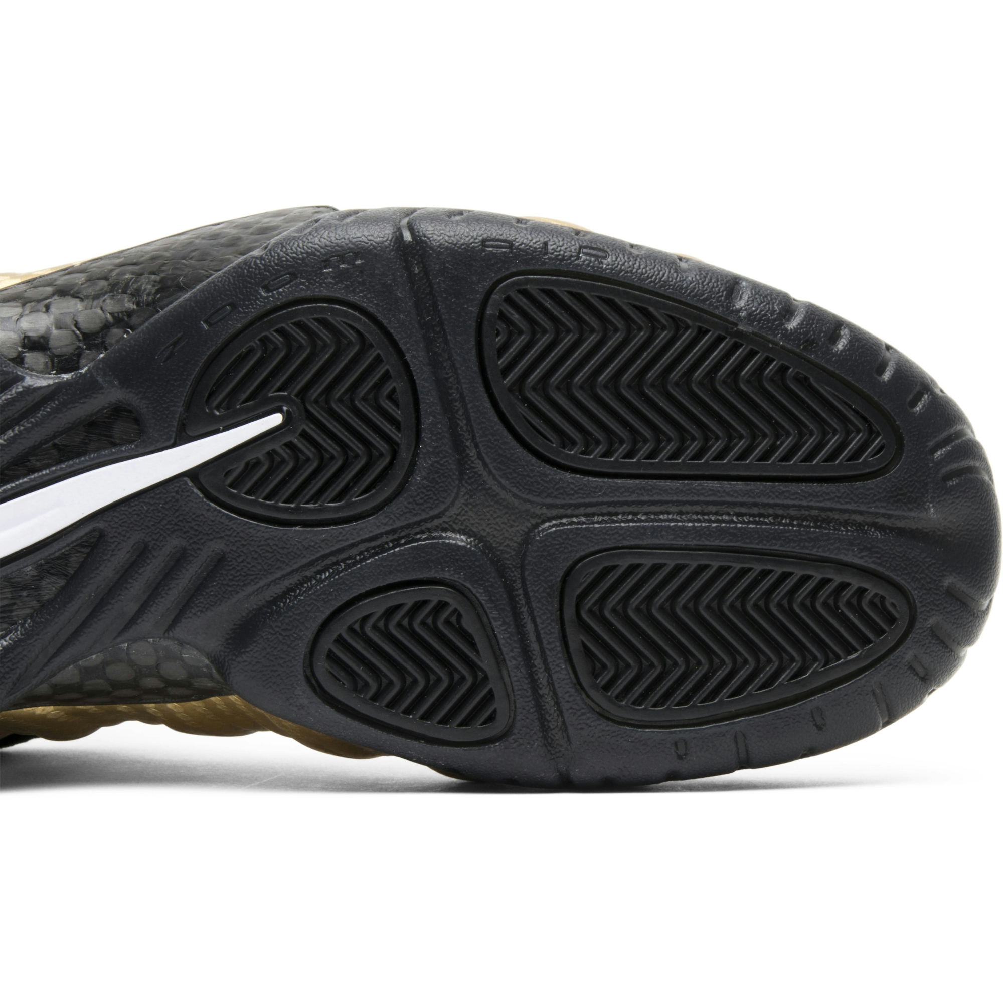 nike-air-foamposite-pro-metallic-gold-624041-701-nicesnk-yhyhr.jpeg