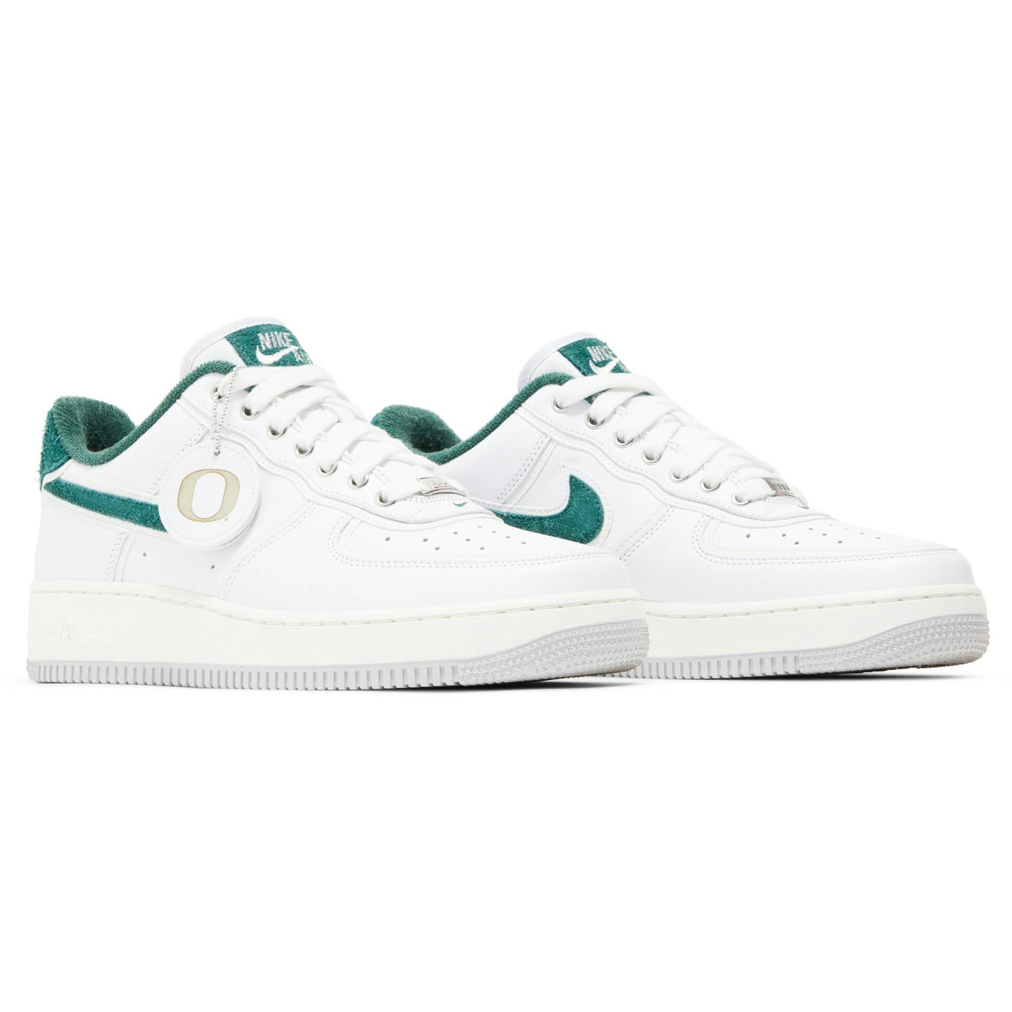 nike-air-force-1-07-premium-pe-university-of-oregon-hf0012-100-bll8v.jpeg