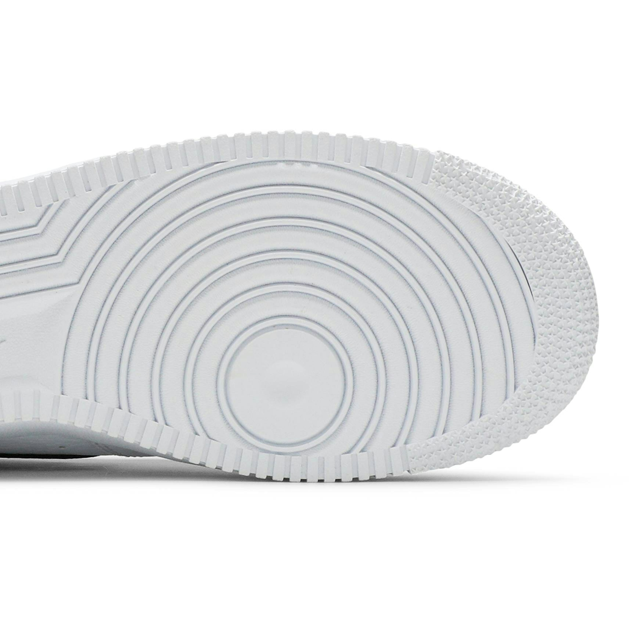 nike-air-force-1-07-white-black-ct2302-100-kywih.jpeg