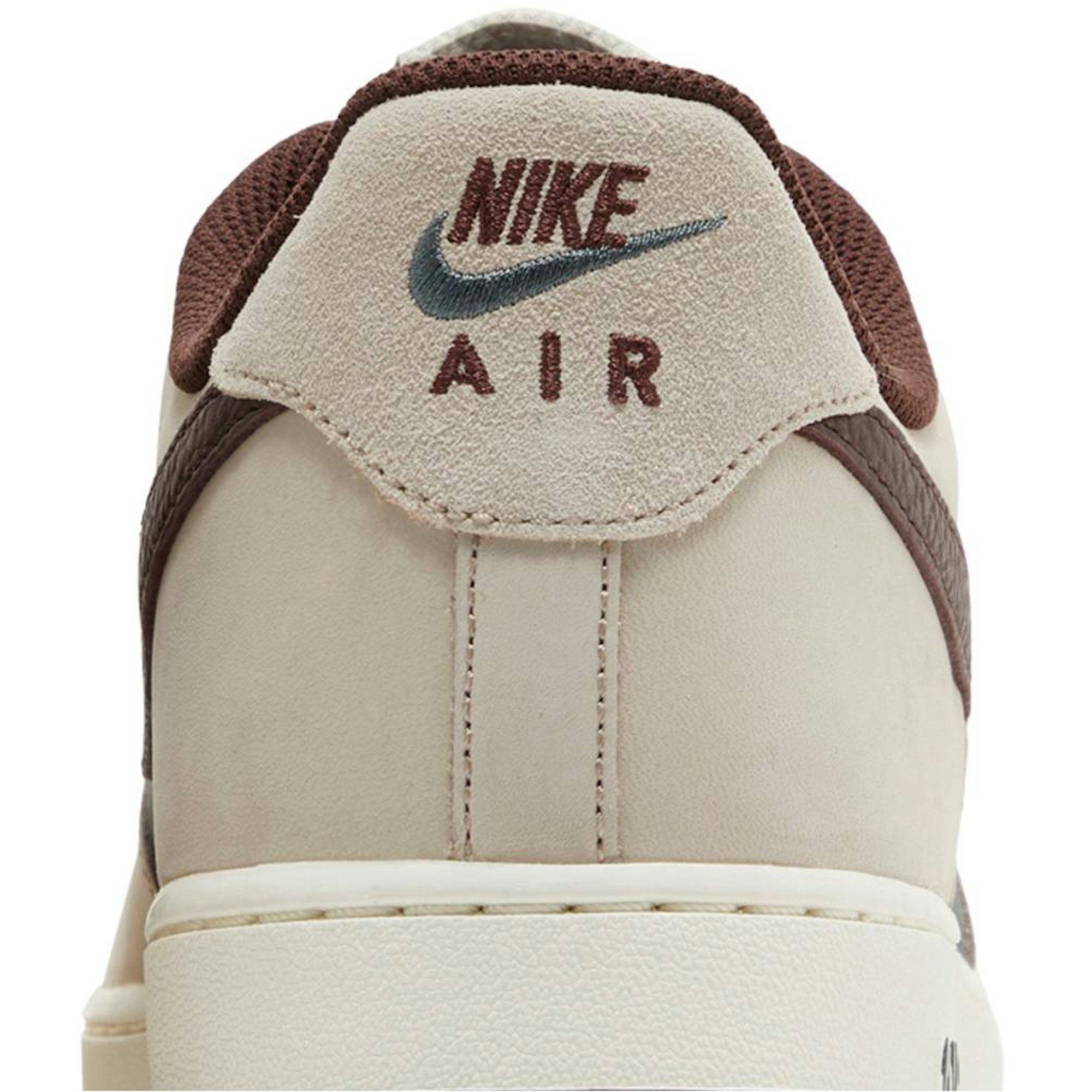 nike-air-force-1-low-cream-vintage-green-fq8823-236-lubl8.jpeg