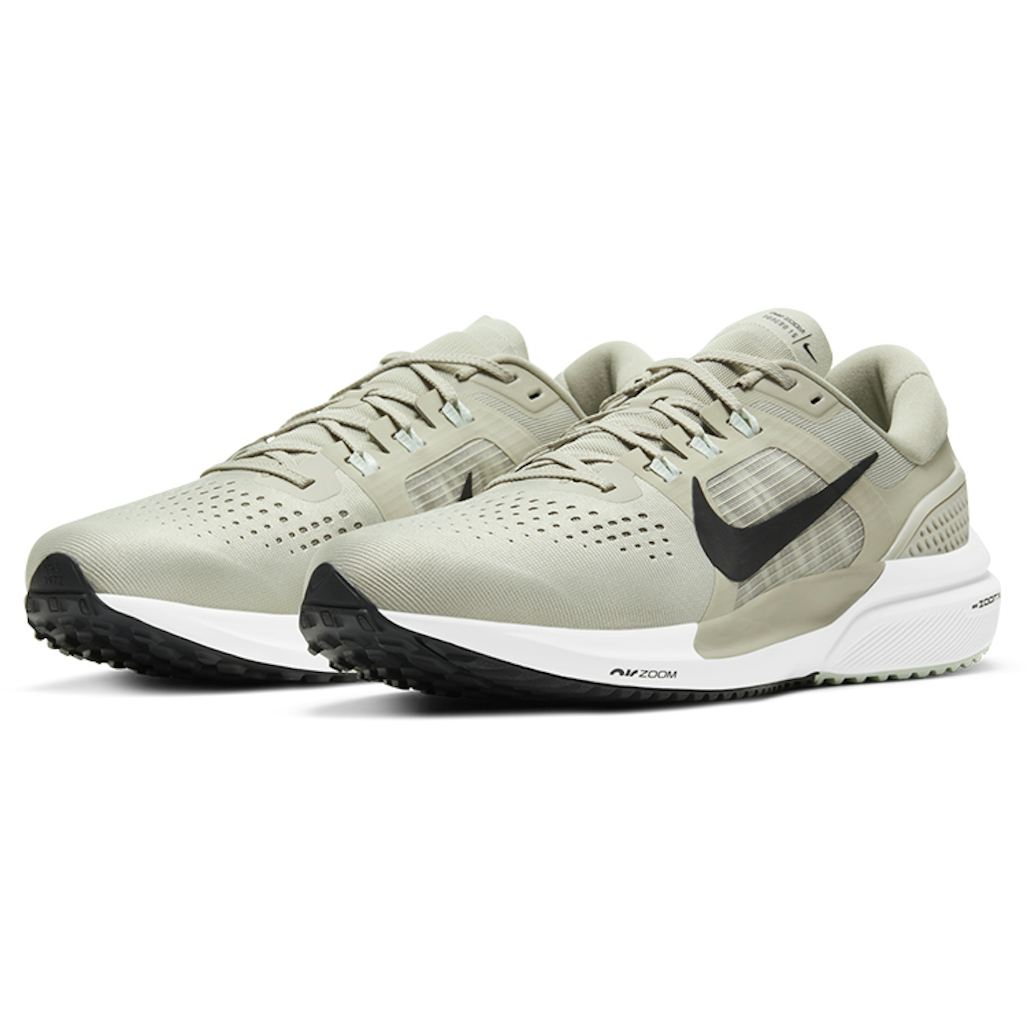 nike-air-zoom-vomero-15-grey-black-cu1855-200-qoiia.jpeg