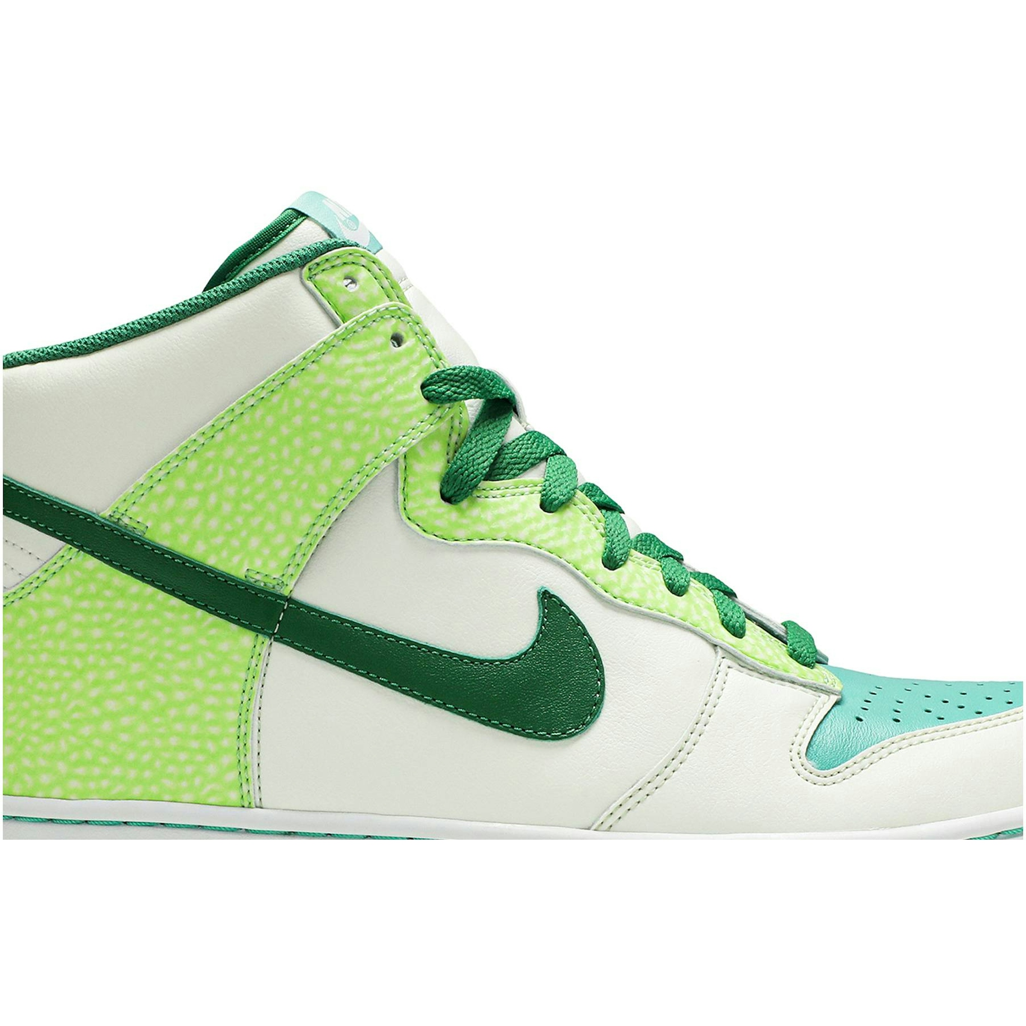 nike-dunk-high-premium-glow-in-the-dark-2-312786-131-ela0m.jpeg