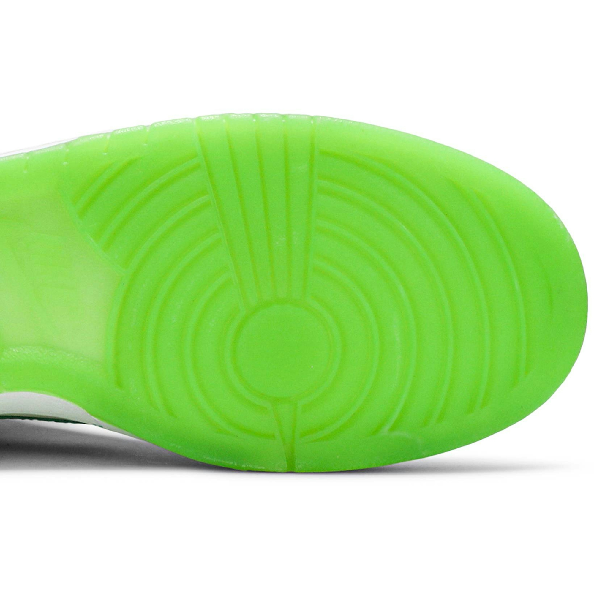 nike-dunk-high-premium-glow-in-the-dark-2-312786-131-sycwa.jpeg