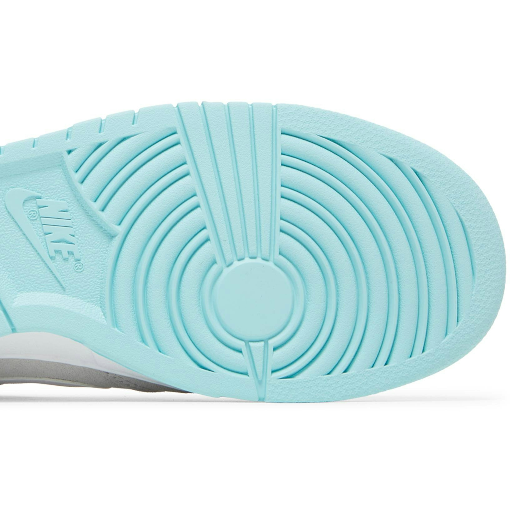 nike-dunk-low-barber-shop-grey-dh7614-500-dhflj.jpeg
